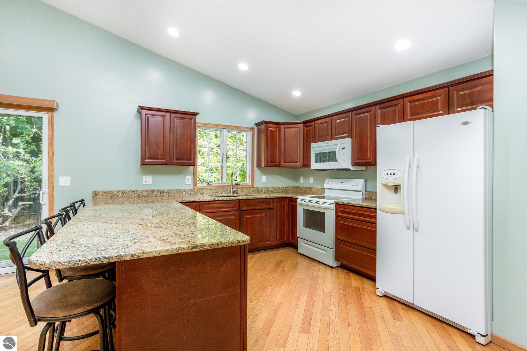 10264 Hardwood Trail, Perrinton, MI 48871 — Photo 9