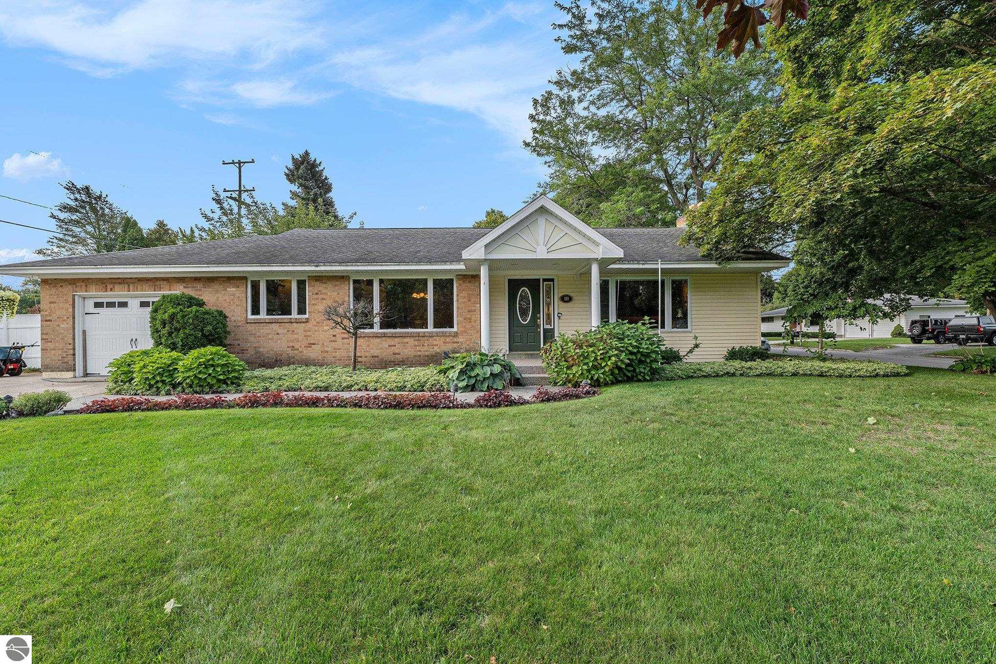 109 Boughey Street, Traverse City, MI 49684