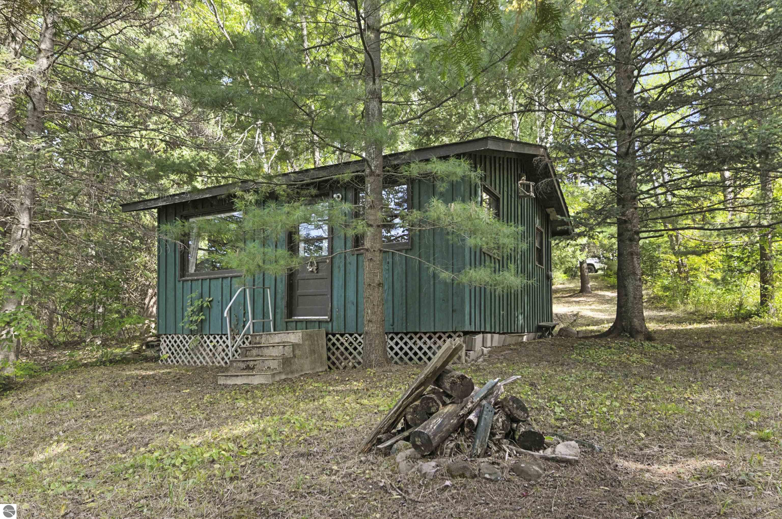 Click to enlarge photo