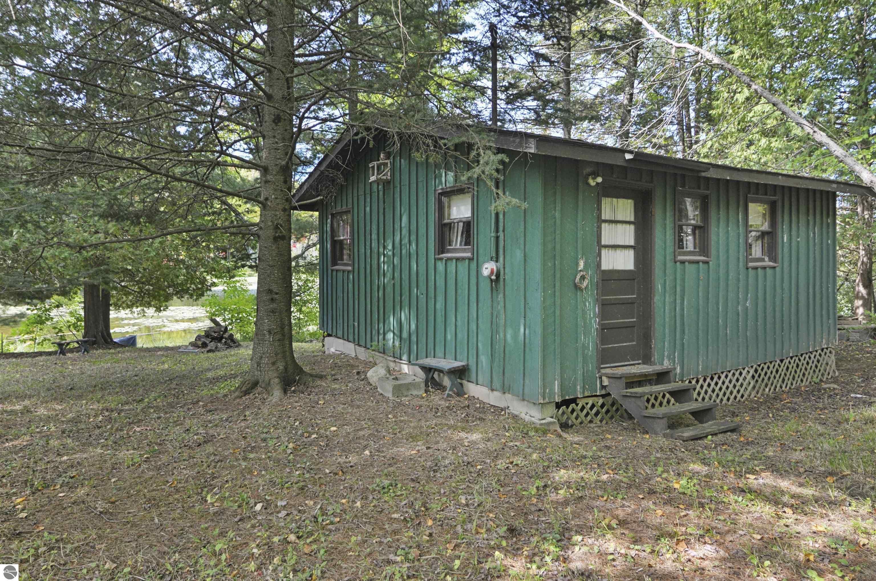 Click to enlarge photo