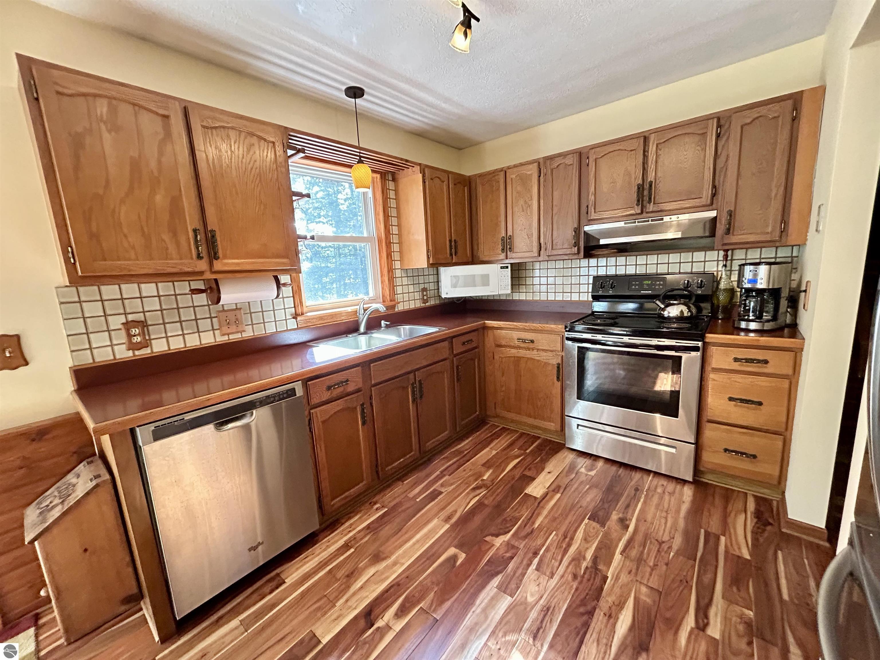 20854 Red Oak Drive, Lake Ann, MI 49650 — Photo 25