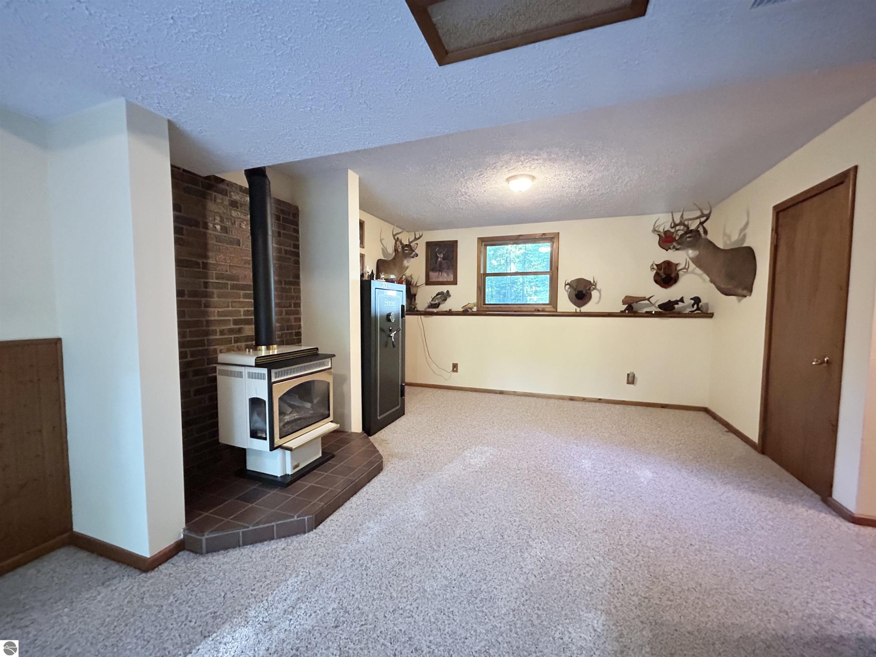 20854 Red Oak Drive, Lake Ann, MI 49650 — Photo 44