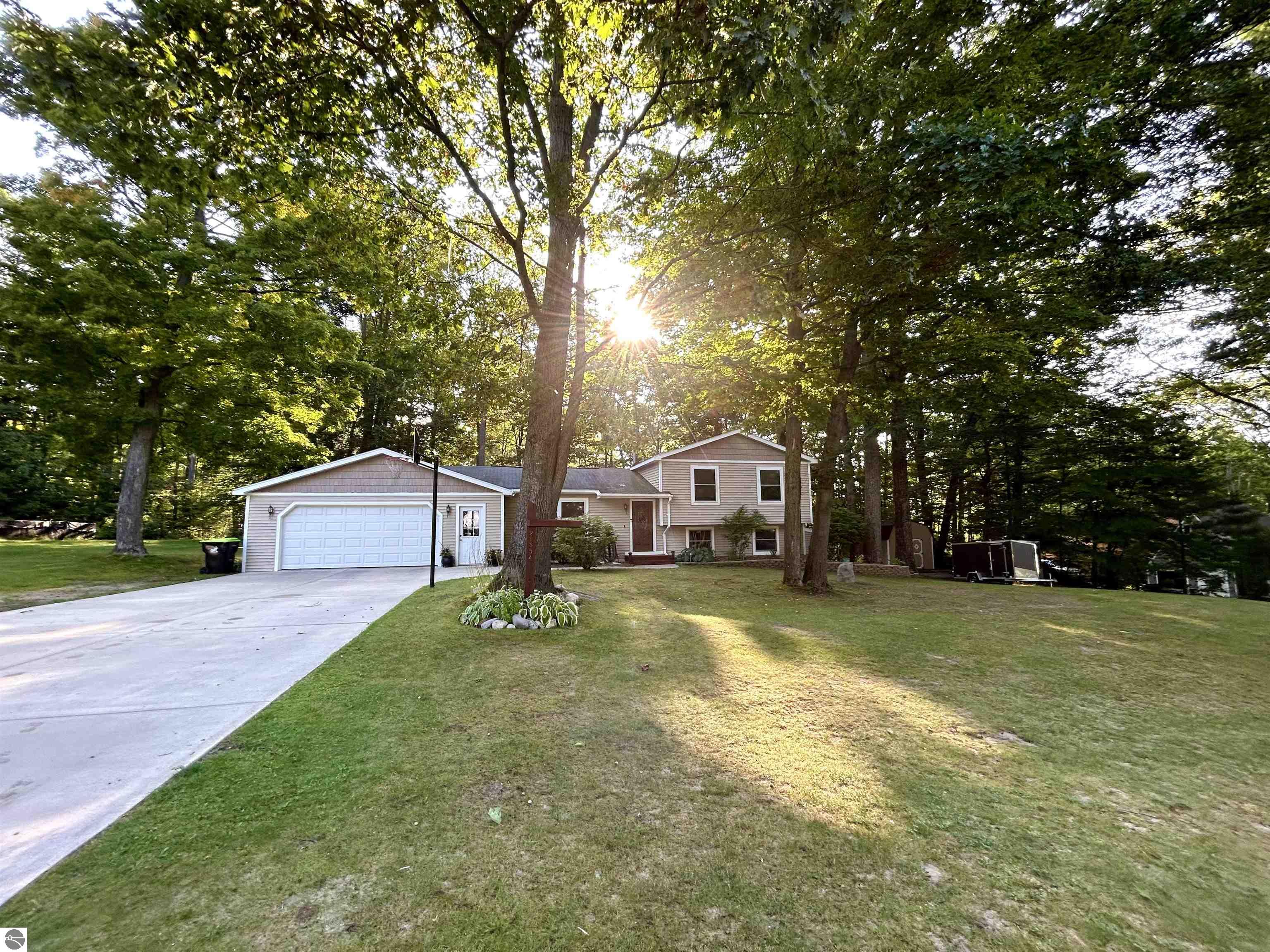 20854 Red Oak Drive, Lake Ann, MI 49650 — Photo 50