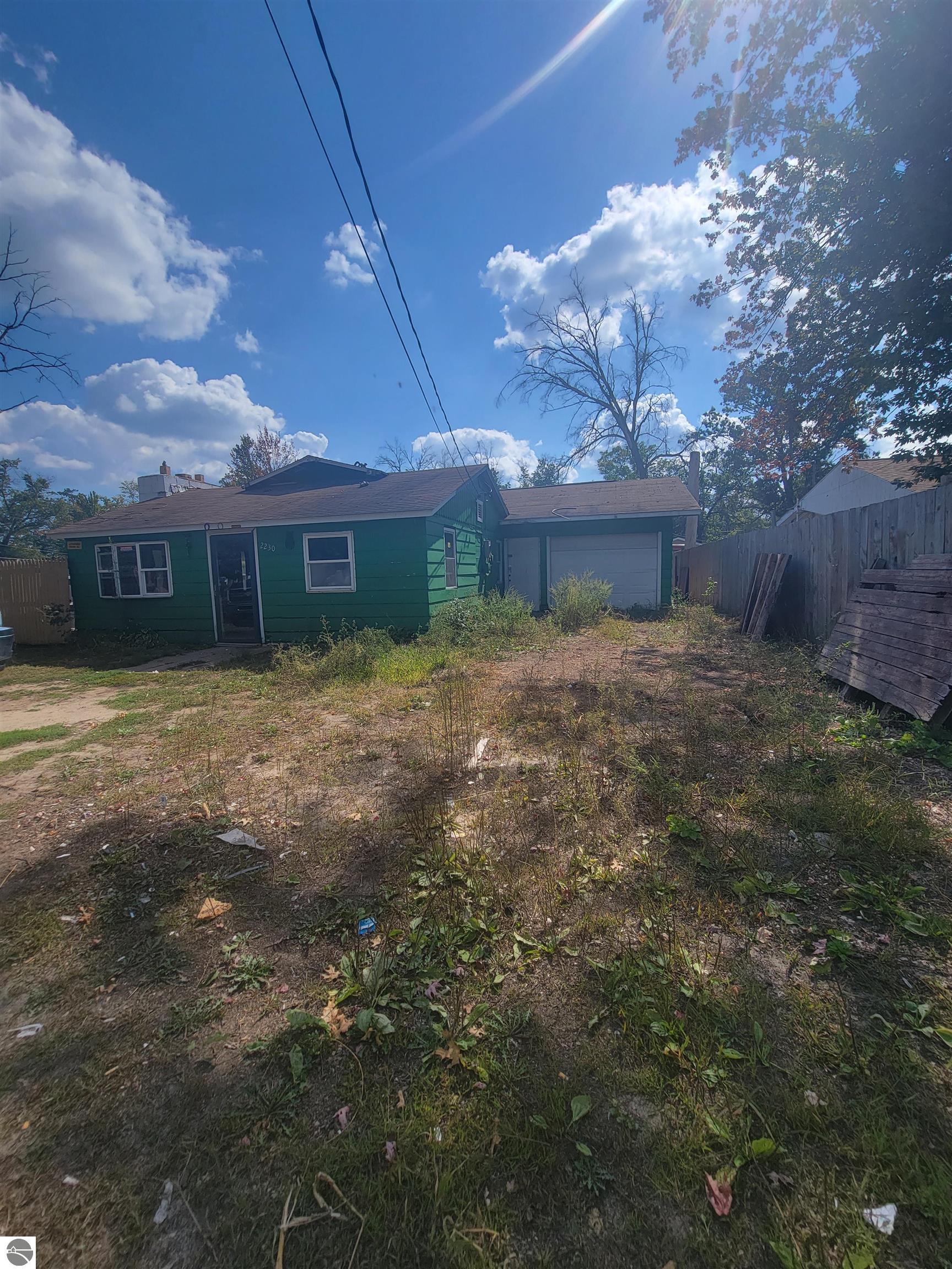 Click to enlarge photo