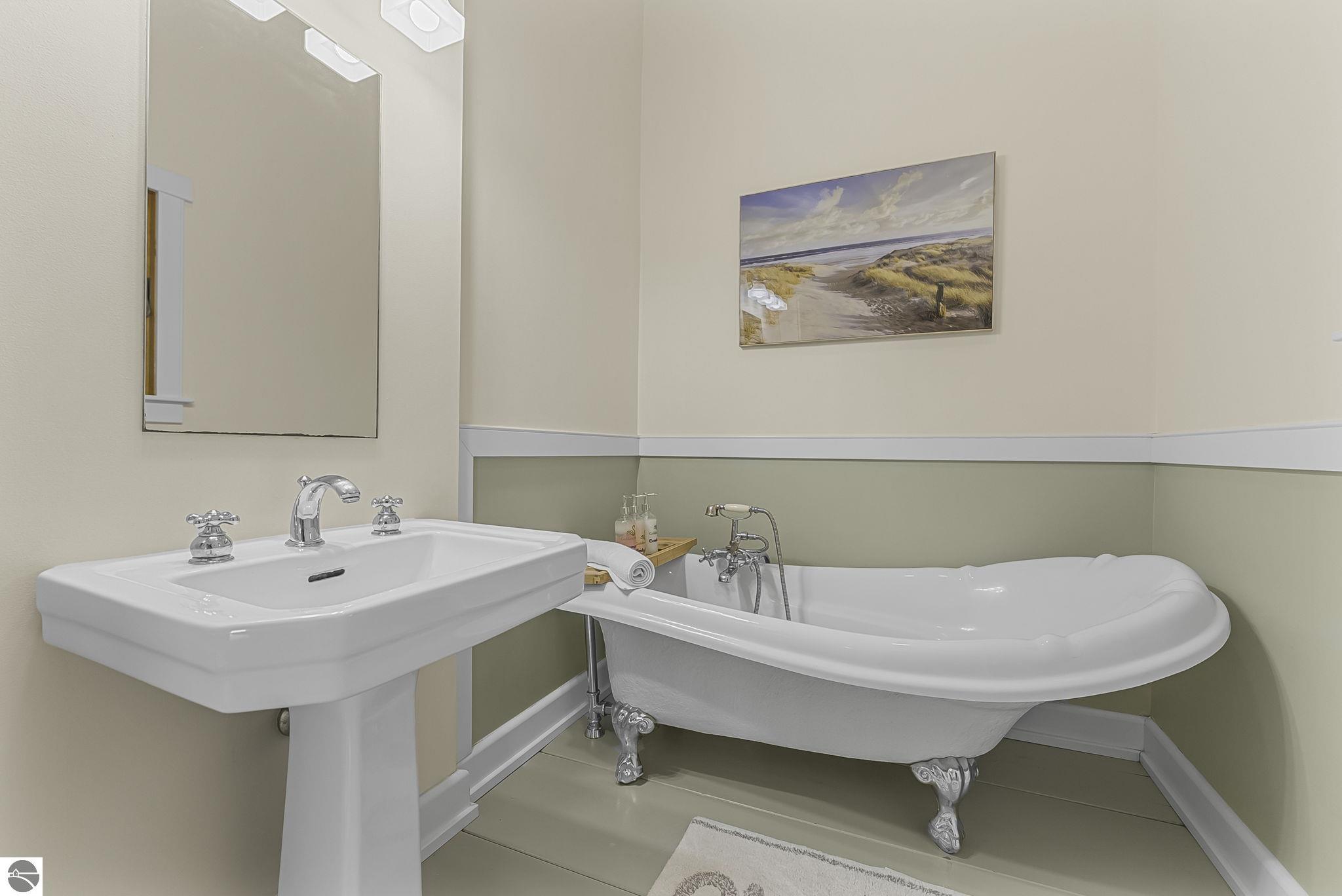 7374 N West Bay Shore Drive, Northport, MI 49670 — Photo 37