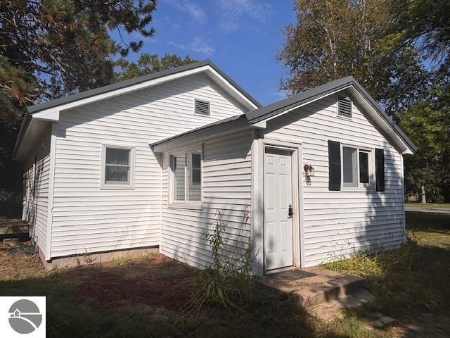 510 S Maple, Mancelona, MI 49659 — Photo 2