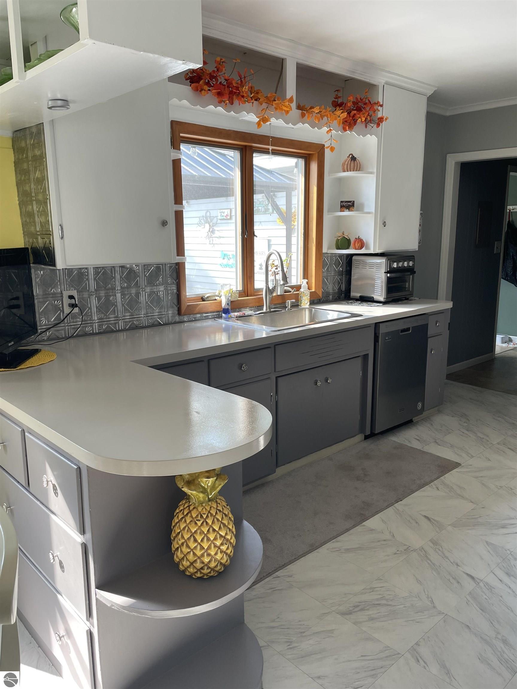 213 Alice Street, East Tawas, MI 48730 — Photo 11