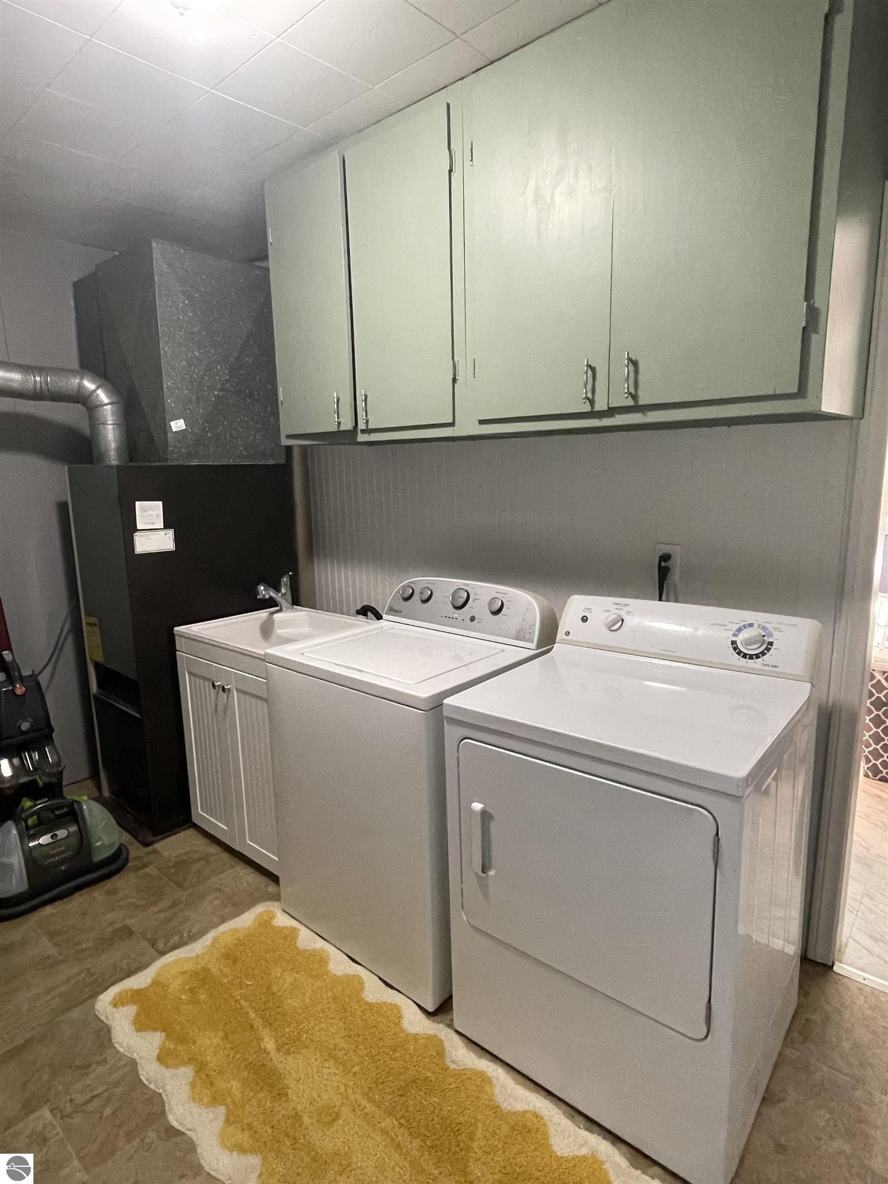 213 Alice Street, East Tawas, MI 48730 — Photo 29