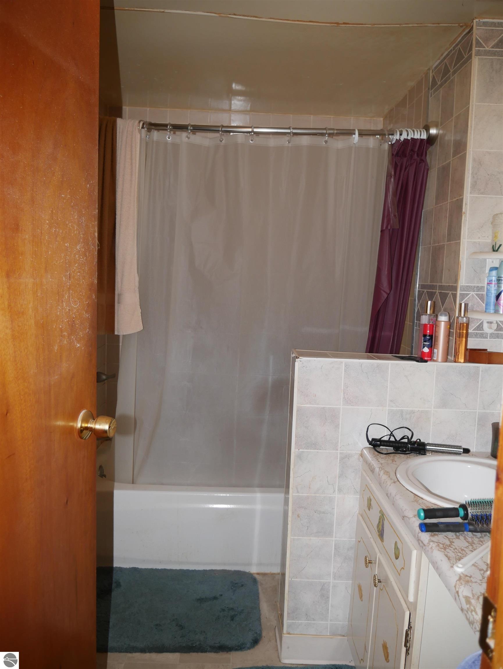 412 Locke Street, East Tawas, MI 48730 — Photo 13