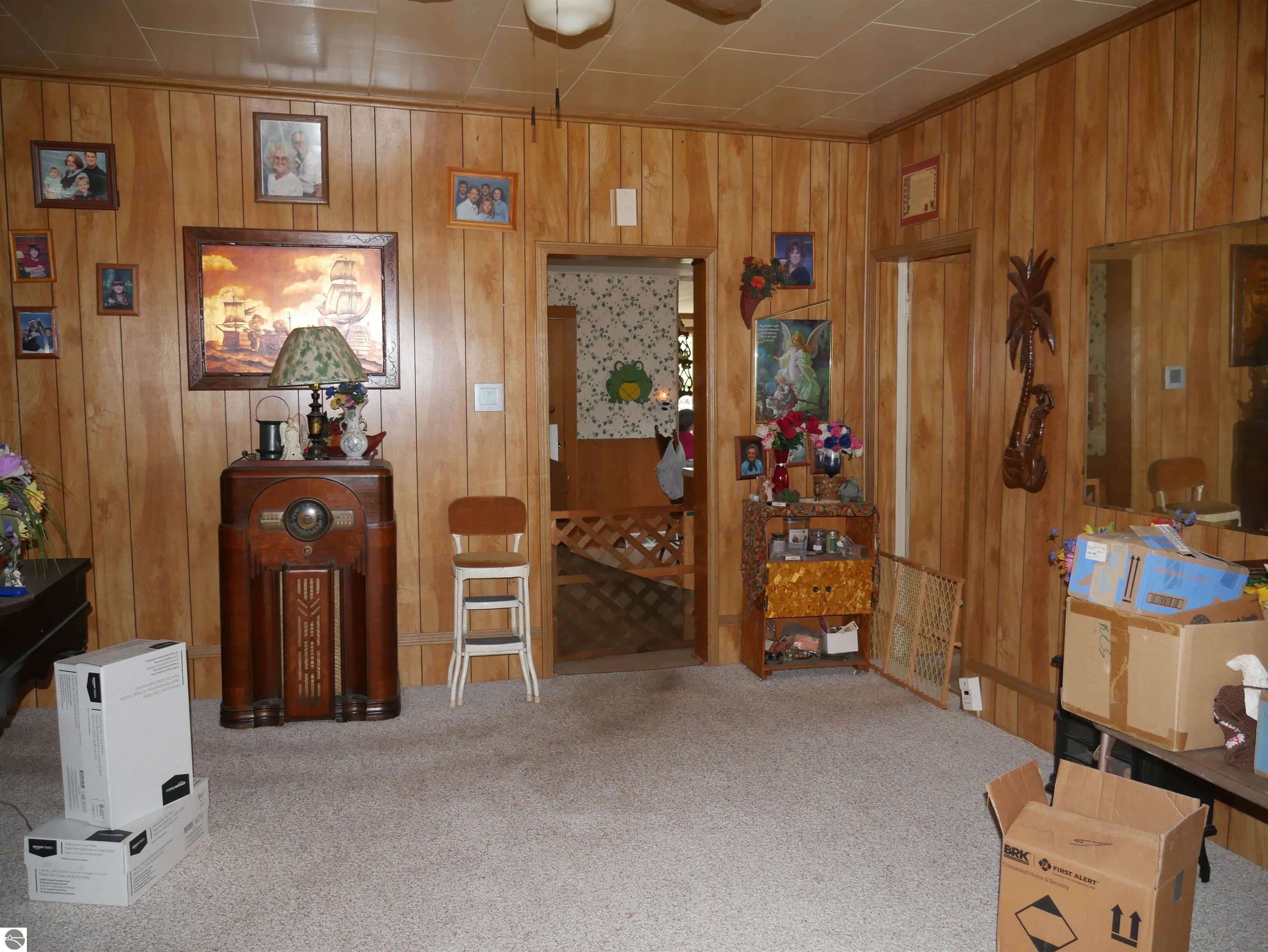 412 Locke Street, East Tawas, MI 48730 — Photo 3