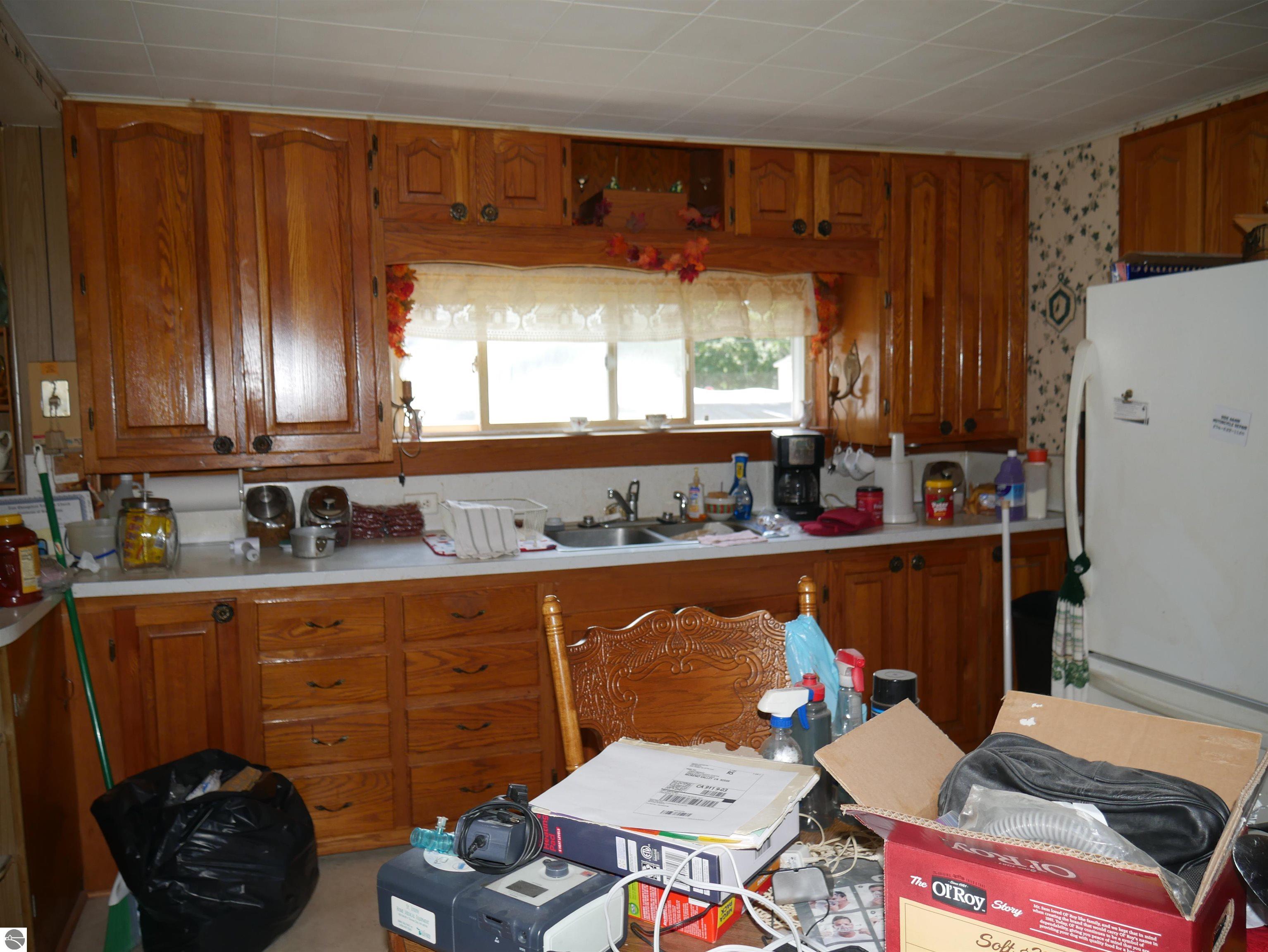412 Locke Street, East Tawas, MI 48730 — Photo 5