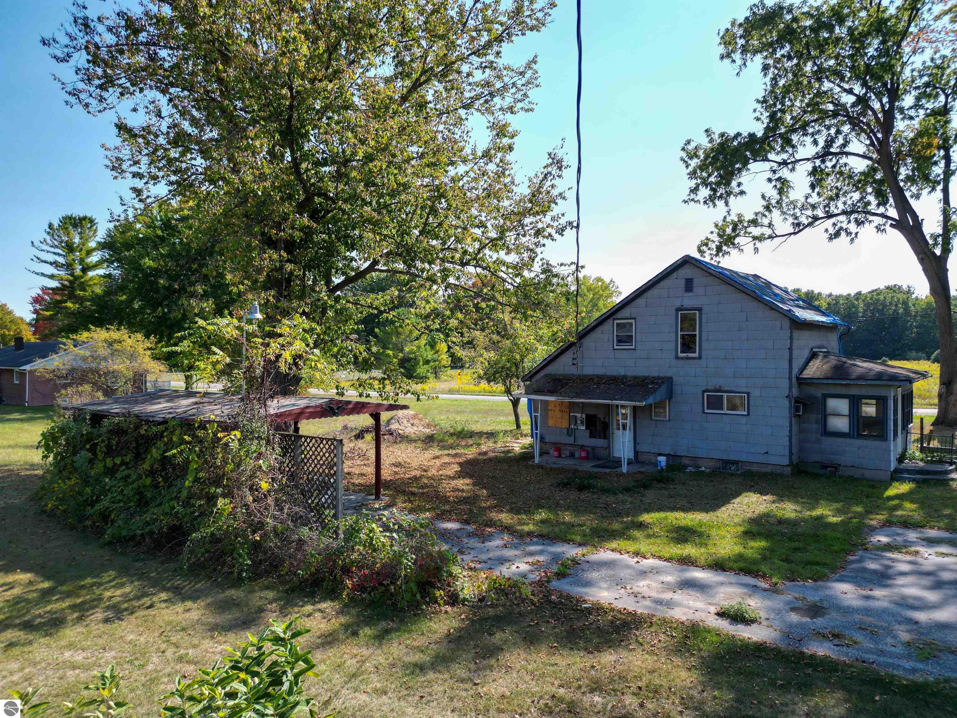 Click to enlarge photo