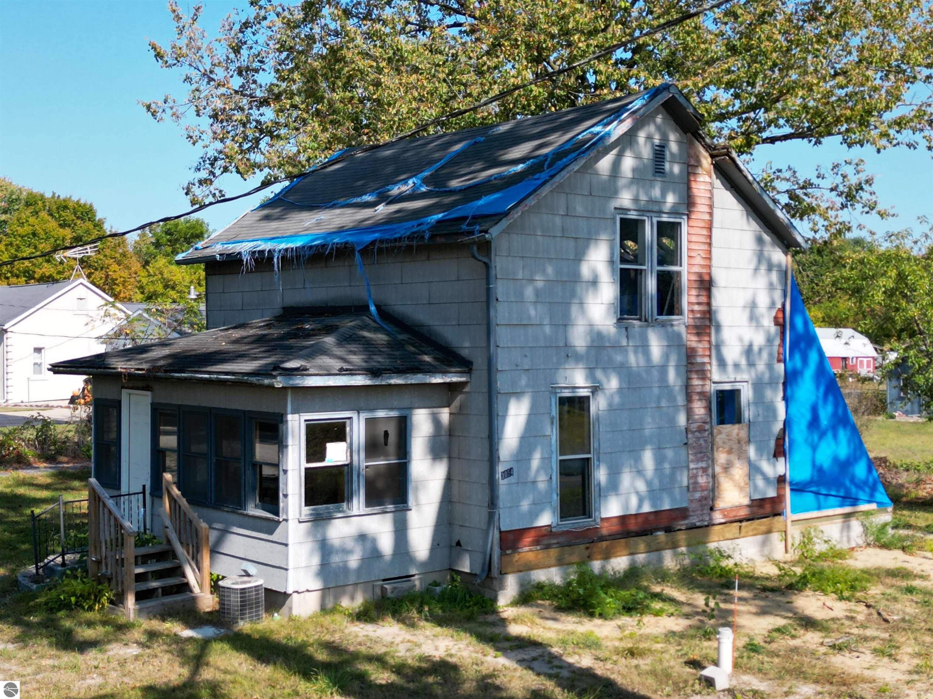 Click to enlarge photo