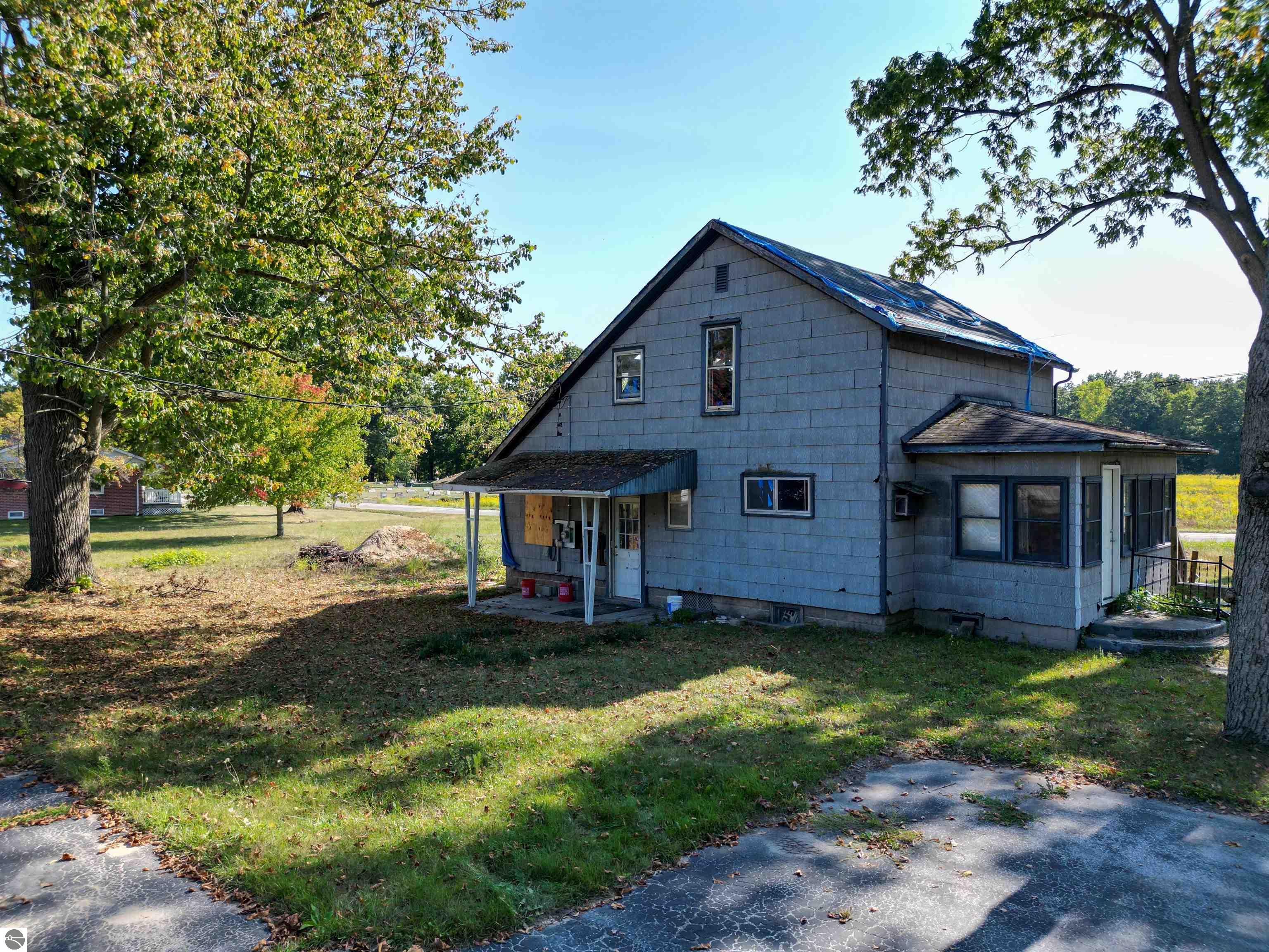 Click to enlarge photo