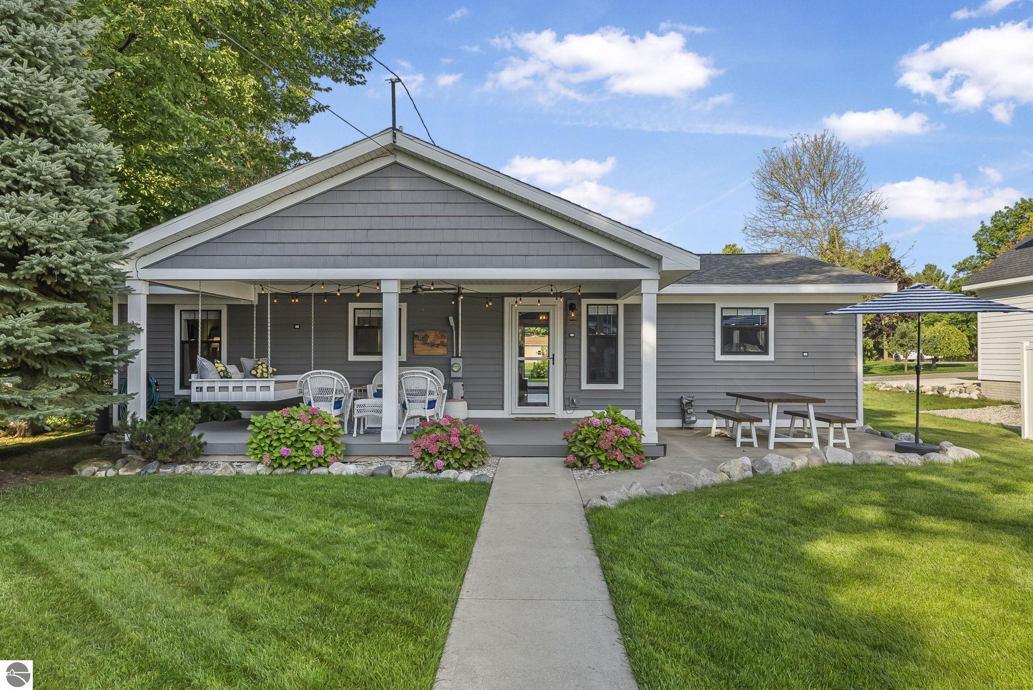 405 Cedar Street, Elk Rapids, MI 49629 — Photo 3