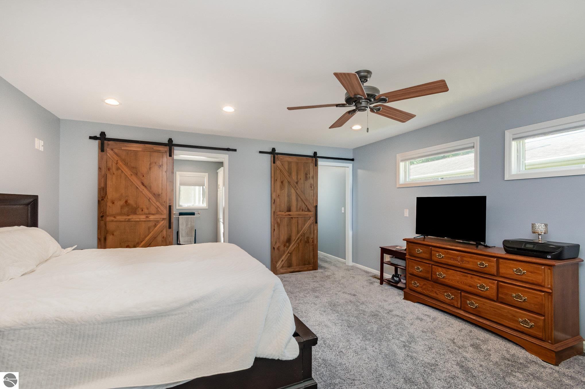 11784 S Shore Drive, Lake, MI 48632 — Photo 18