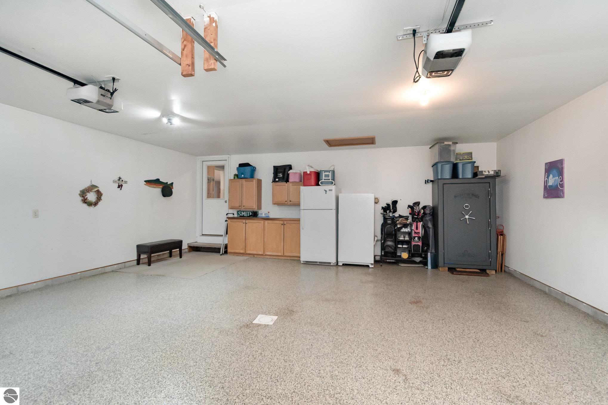 11784 S Shore Drive, Lake, MI 48632 — Photo 31