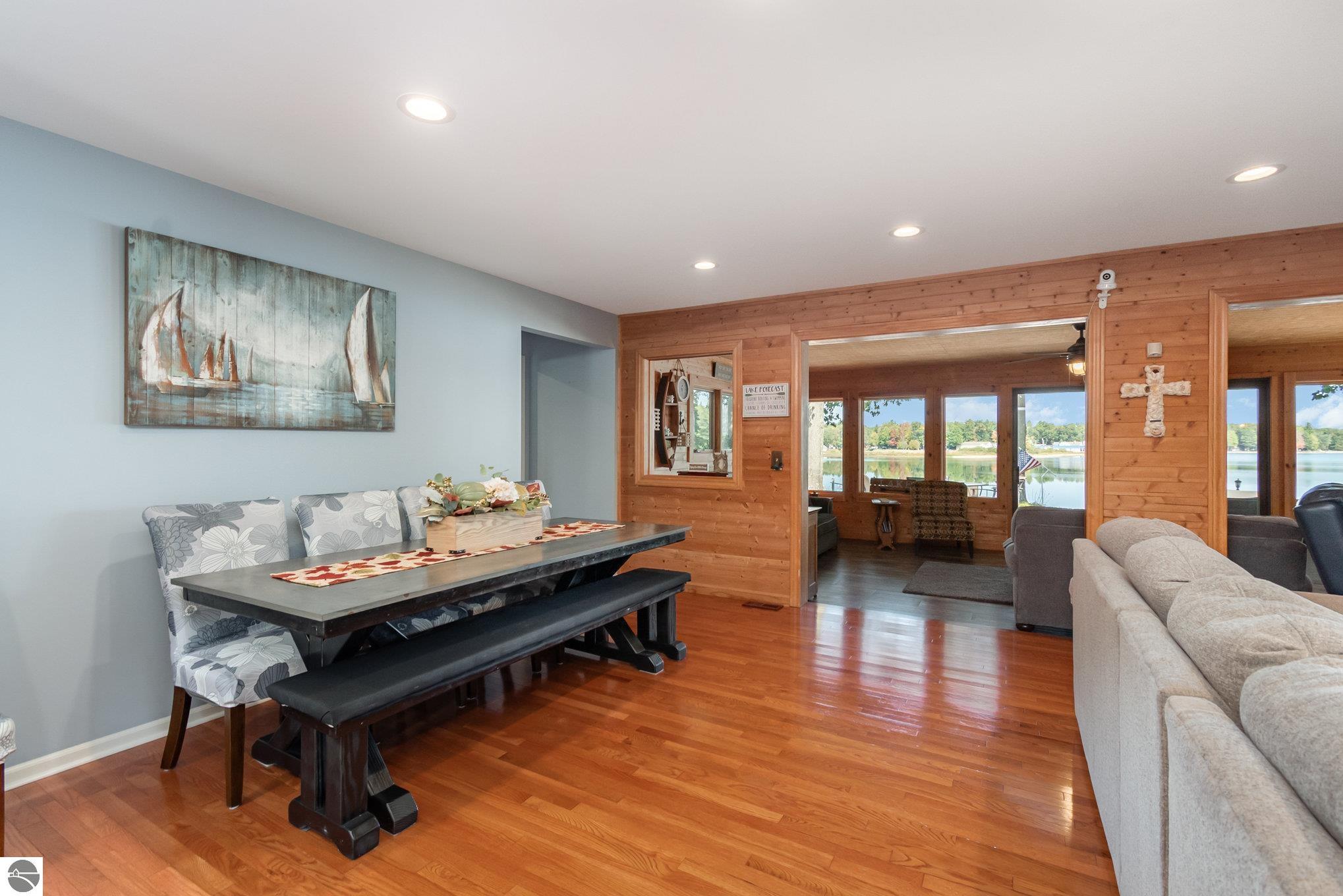 11784 S Shore Drive, Lake, MI 48632 — Photo 10