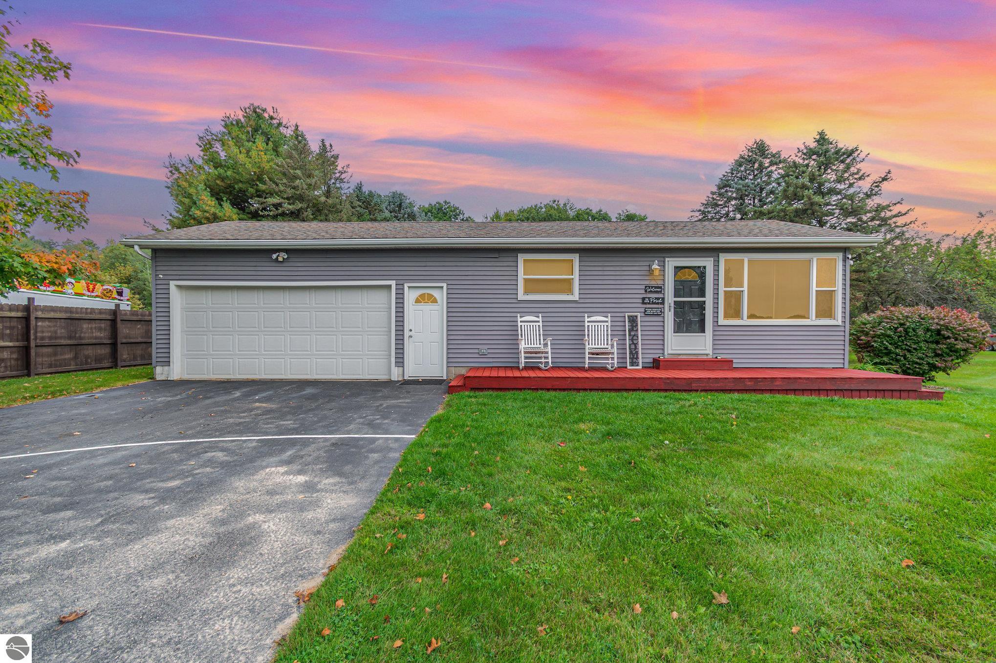 2815 N Osborn Road, Sumner, MI 48889 — Photo 22