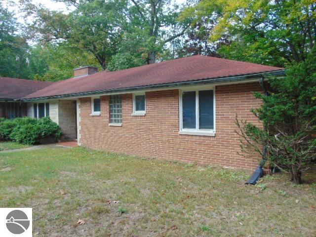 9715 N Lumberjack Road, Riverdale, MI 48877 — Photo 4