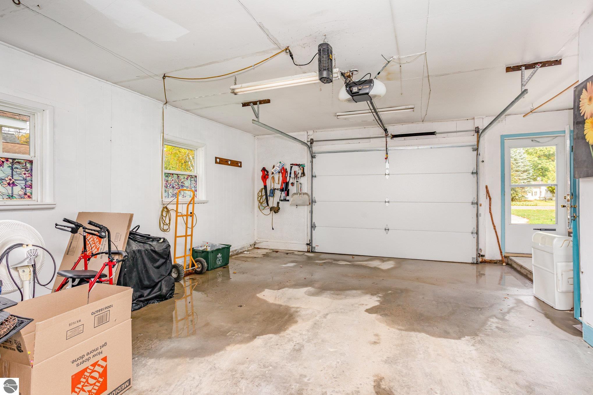 8705 Birch Drive, Hale, MI 48739 — Photo 17