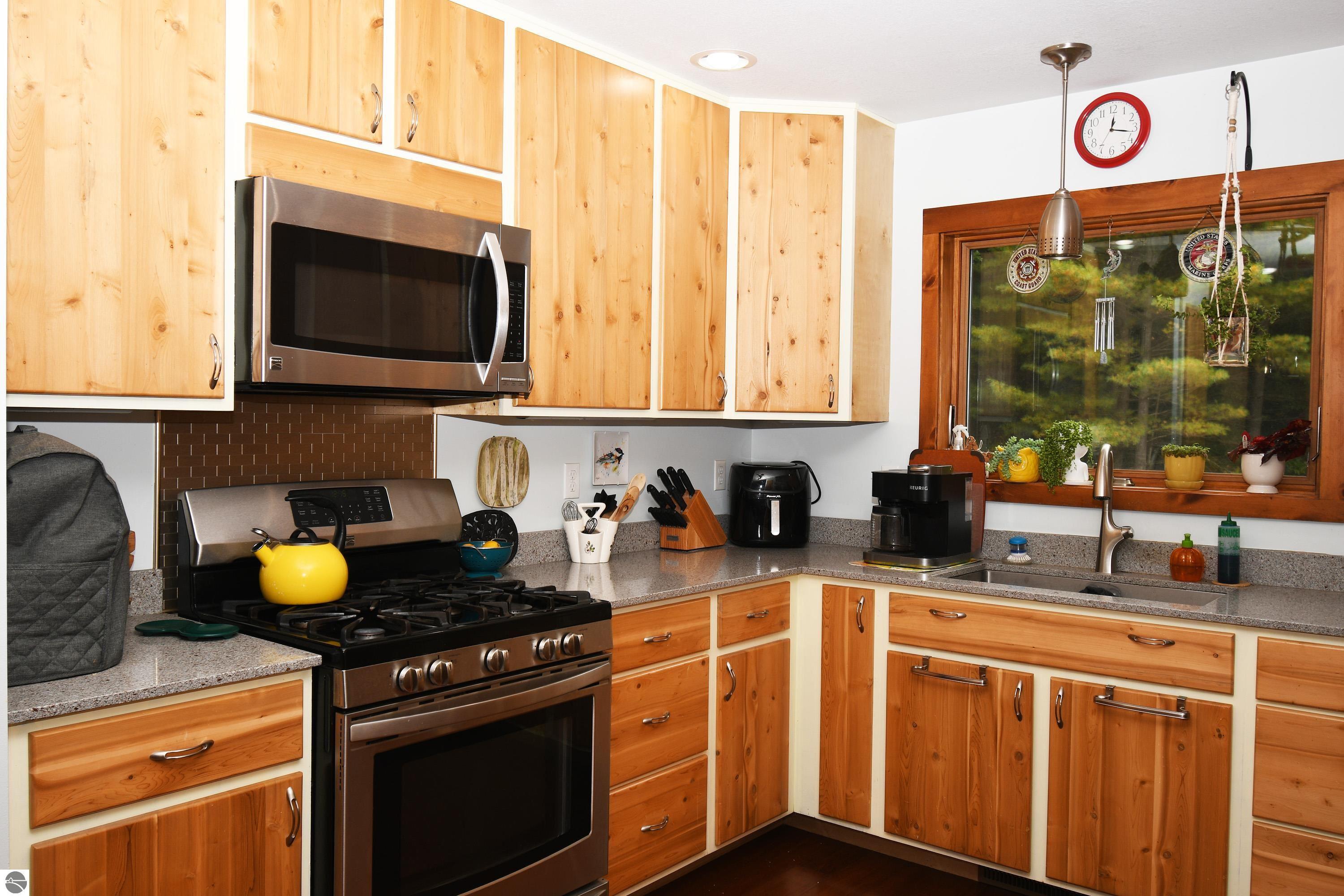 225 Bischoff Road, Tawas City, MI 48763 — Photo 6