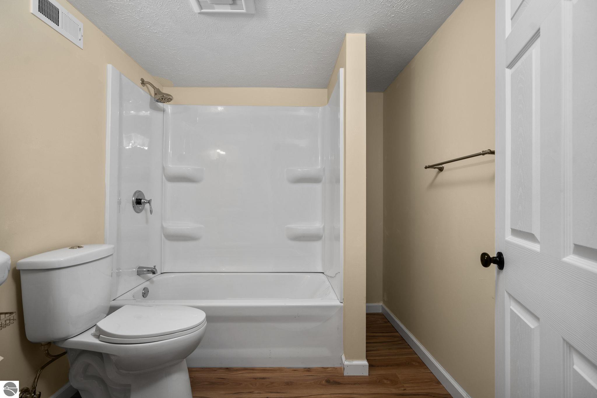 415 E State Street, Fife Lake, MI 49633 — Photo 28