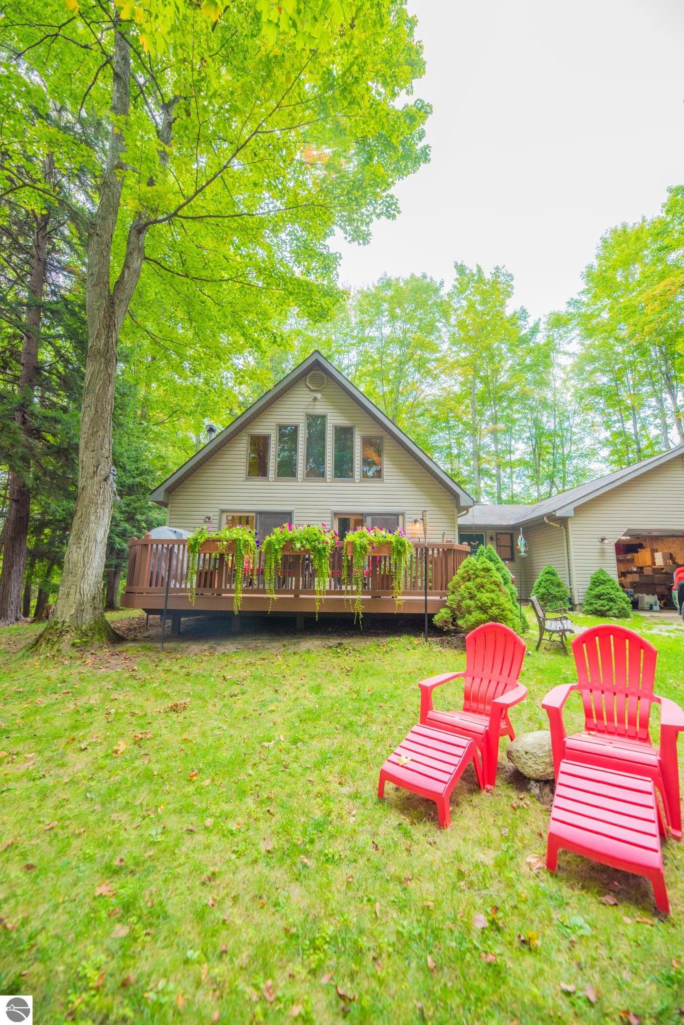 11758 Flagg Road, East Jordan, MI 49727 — Photo 12