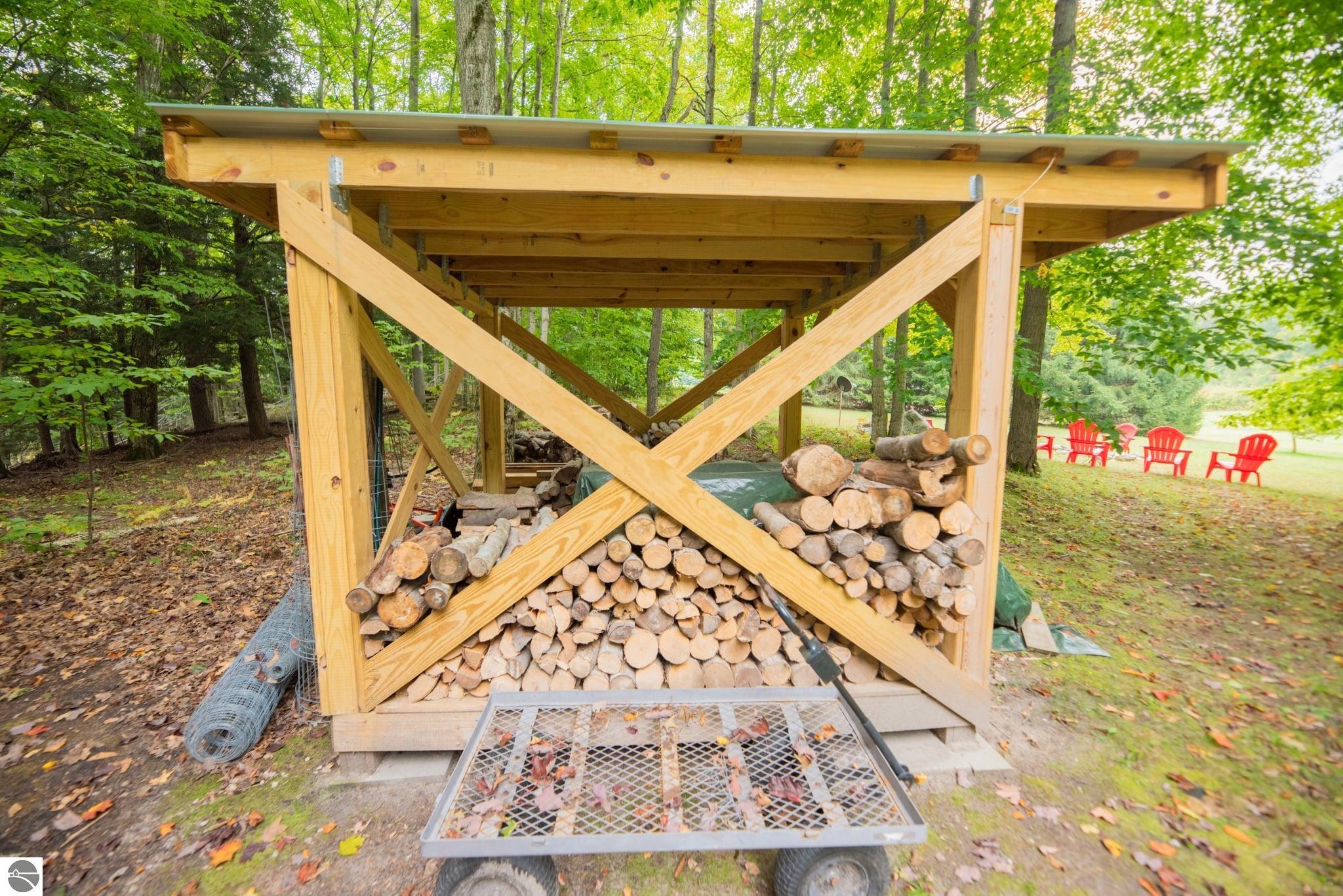 11758 Flagg Road, East Jordan, MI 49727 — Photo 9