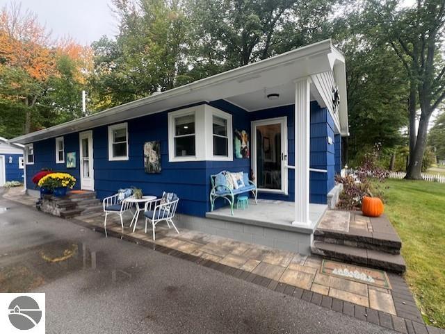 1522 Douglas Drive, Tawas City, MI 48730 — Photo 2