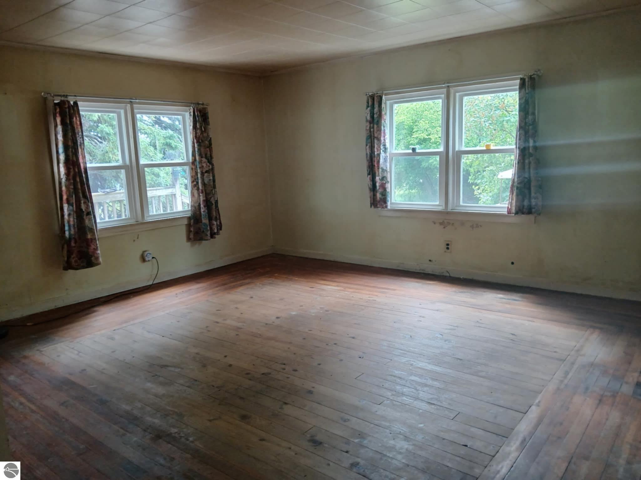 518 9th Avenue, Tawas City, MI 48763 — Photo 11