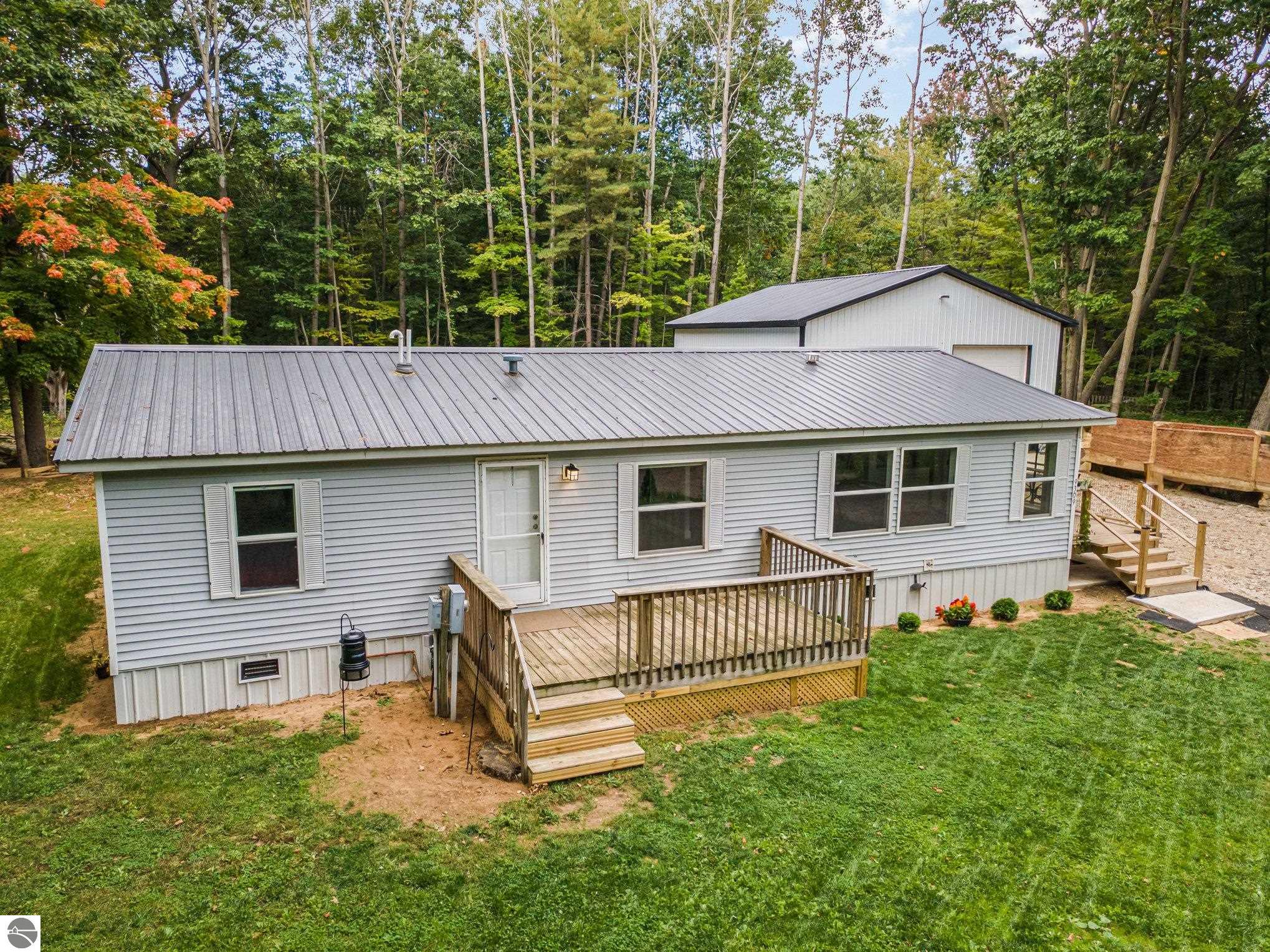 9309 Merle Drive, Crystal, MI 48818 — Photo 15