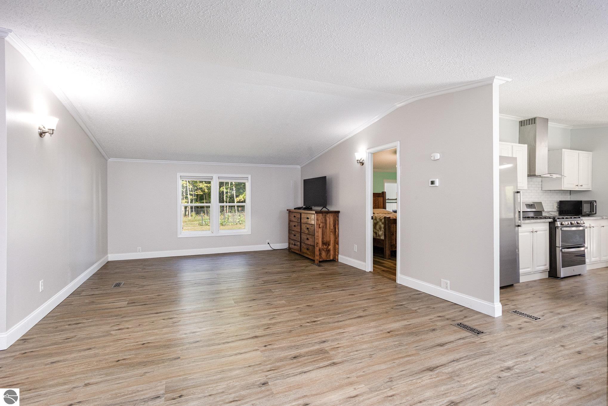 9309 Merle Drive, Crystal, MI 48818 — Photo 3