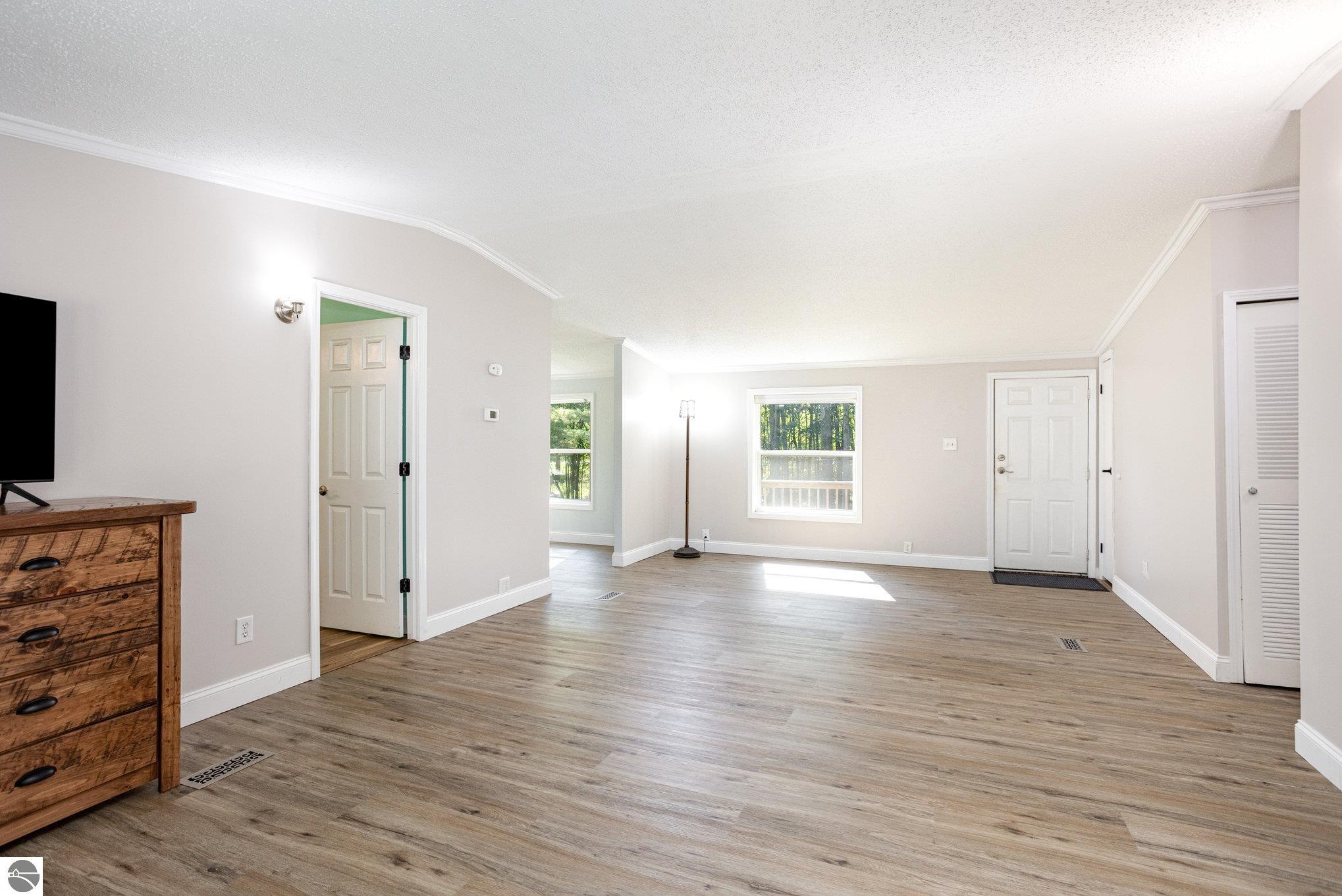 9309 Merle Drive, Crystal, MI 48818 — Photo 4
