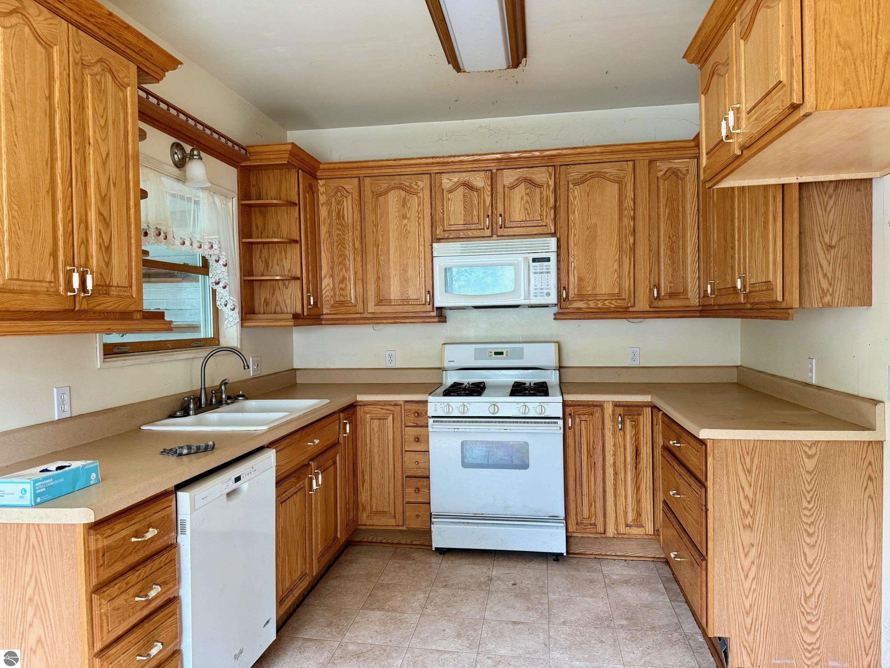 319 3rd Street, Marion, MI 49665 — Photo 7