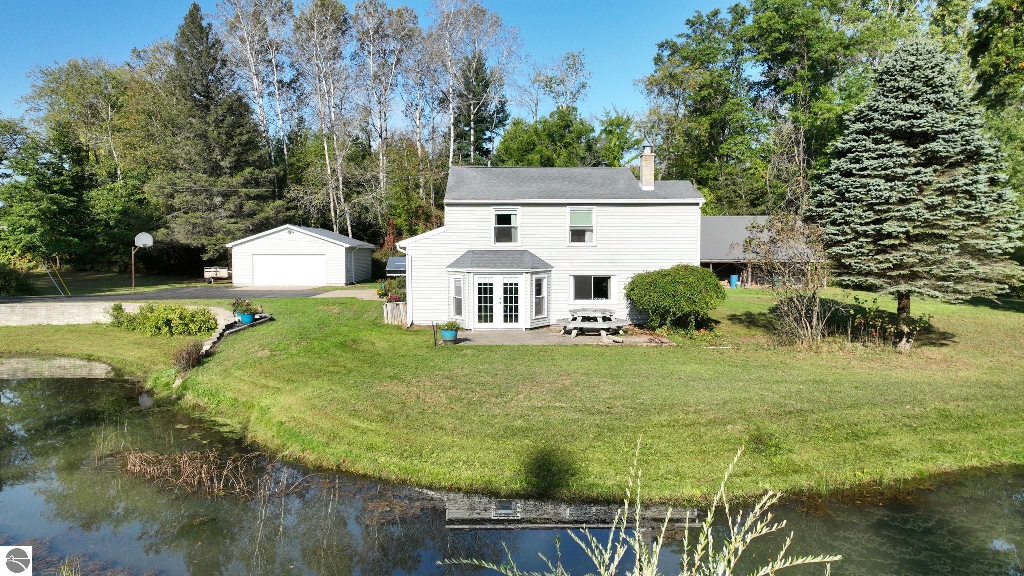 8757 Reiss Drive, Farwell, MI 48622 — Photo 32