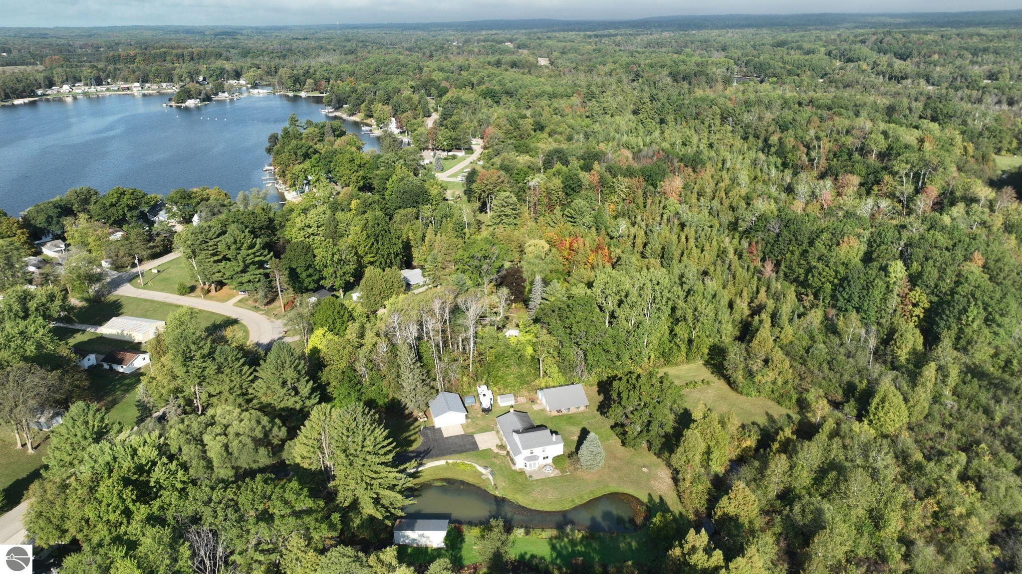 8757 Reiss Drive, Farwell, MI 48622 — Photo 50