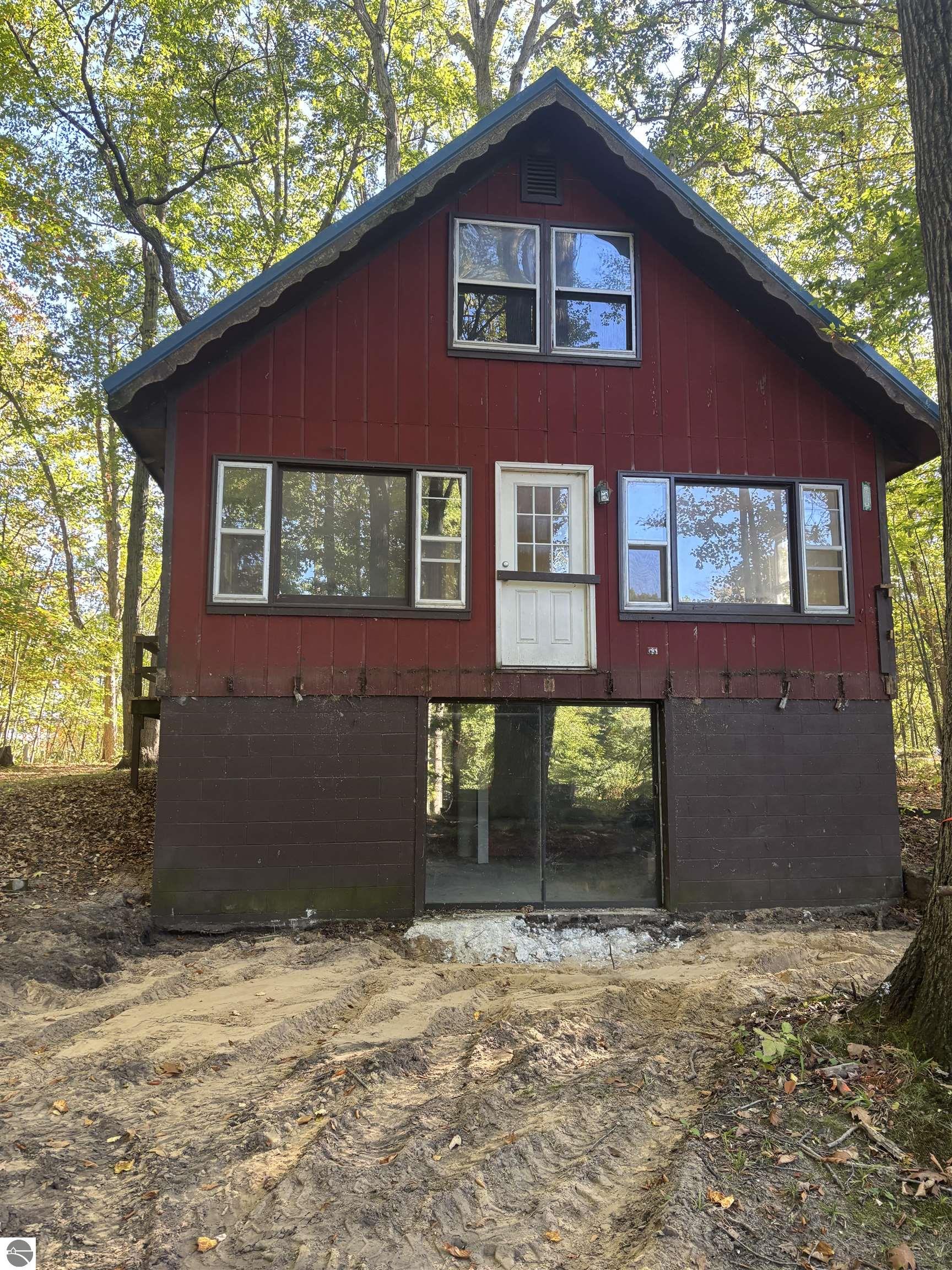 1030 Monterrey Trail, Weidman, MI 48893 — front exterior