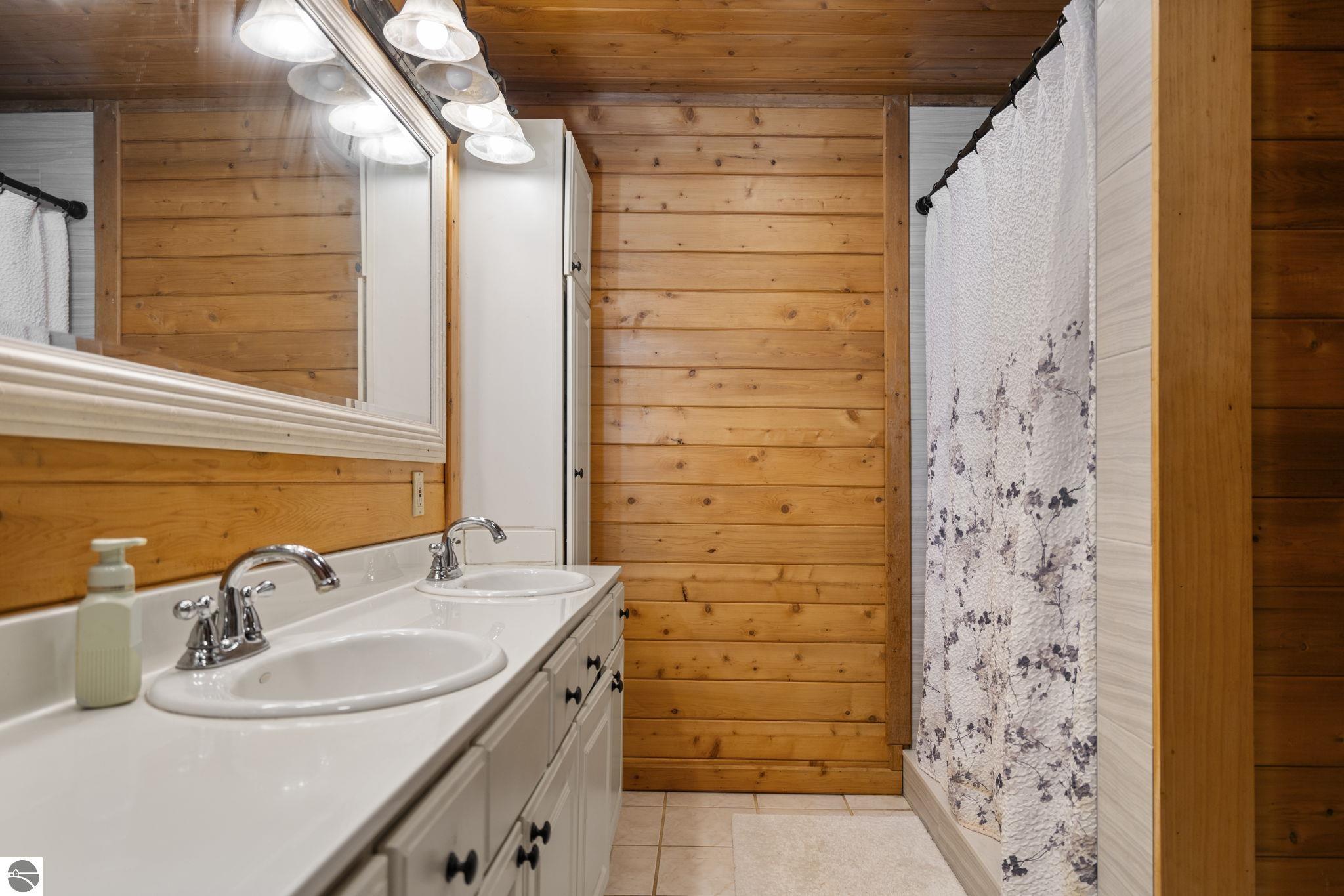 6061 Hodge Road, Kingsley, MI 49649 — Photo 24