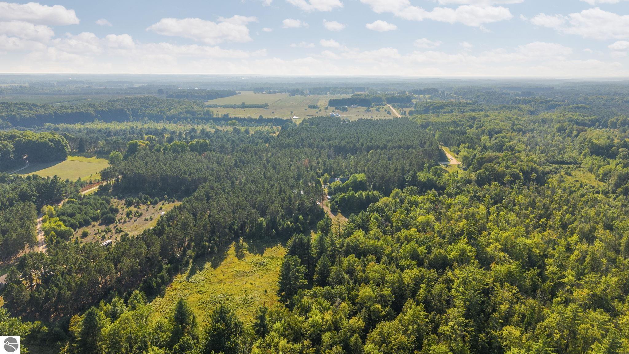 6061 Hodge Road, Kingsley, MI 49649 — Photo 57