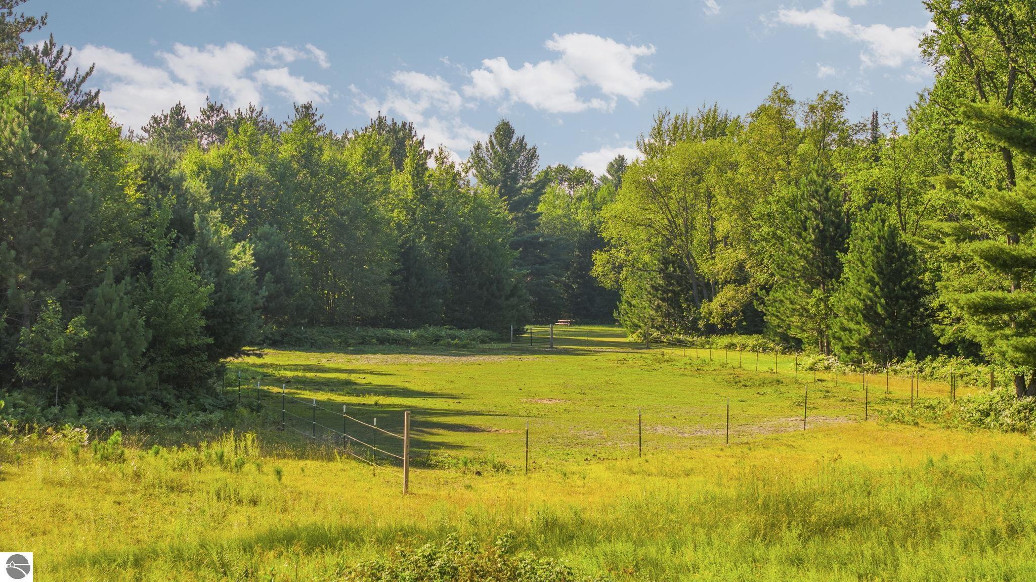 6061 Hodge Road, Kingsley, MI 49649 — Photo 59