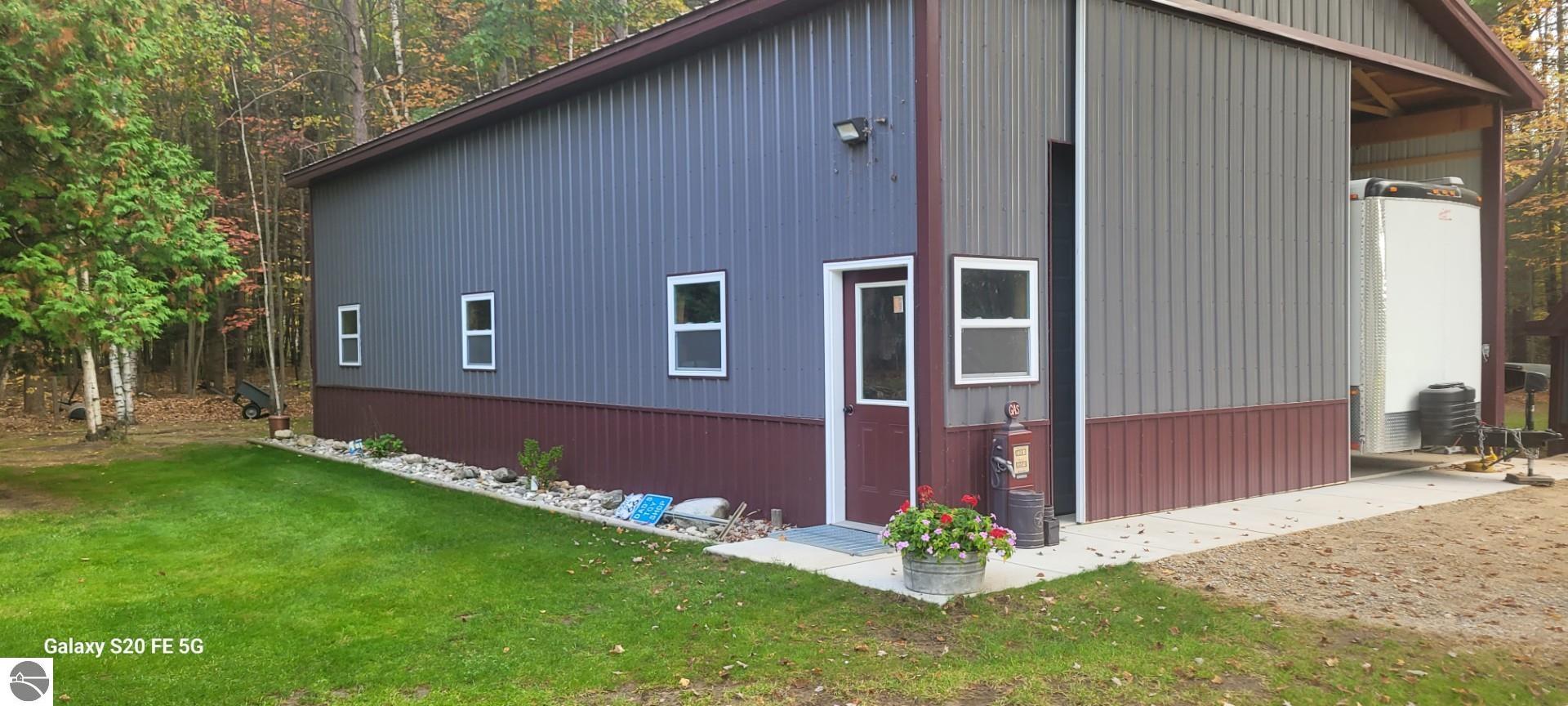 3430 N Branch, Beaverton, MI 48612 — Photo 2