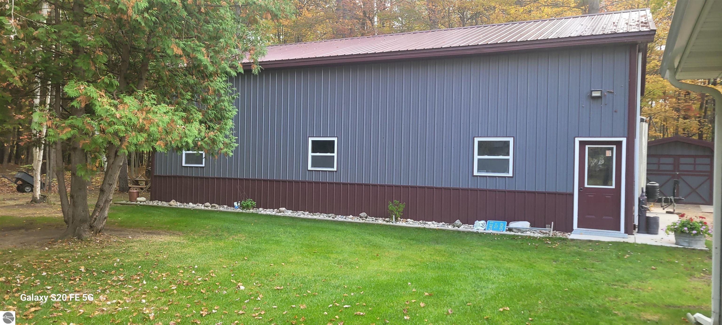 3430 N Branch, Beaverton, MI 48612 — Photo 36