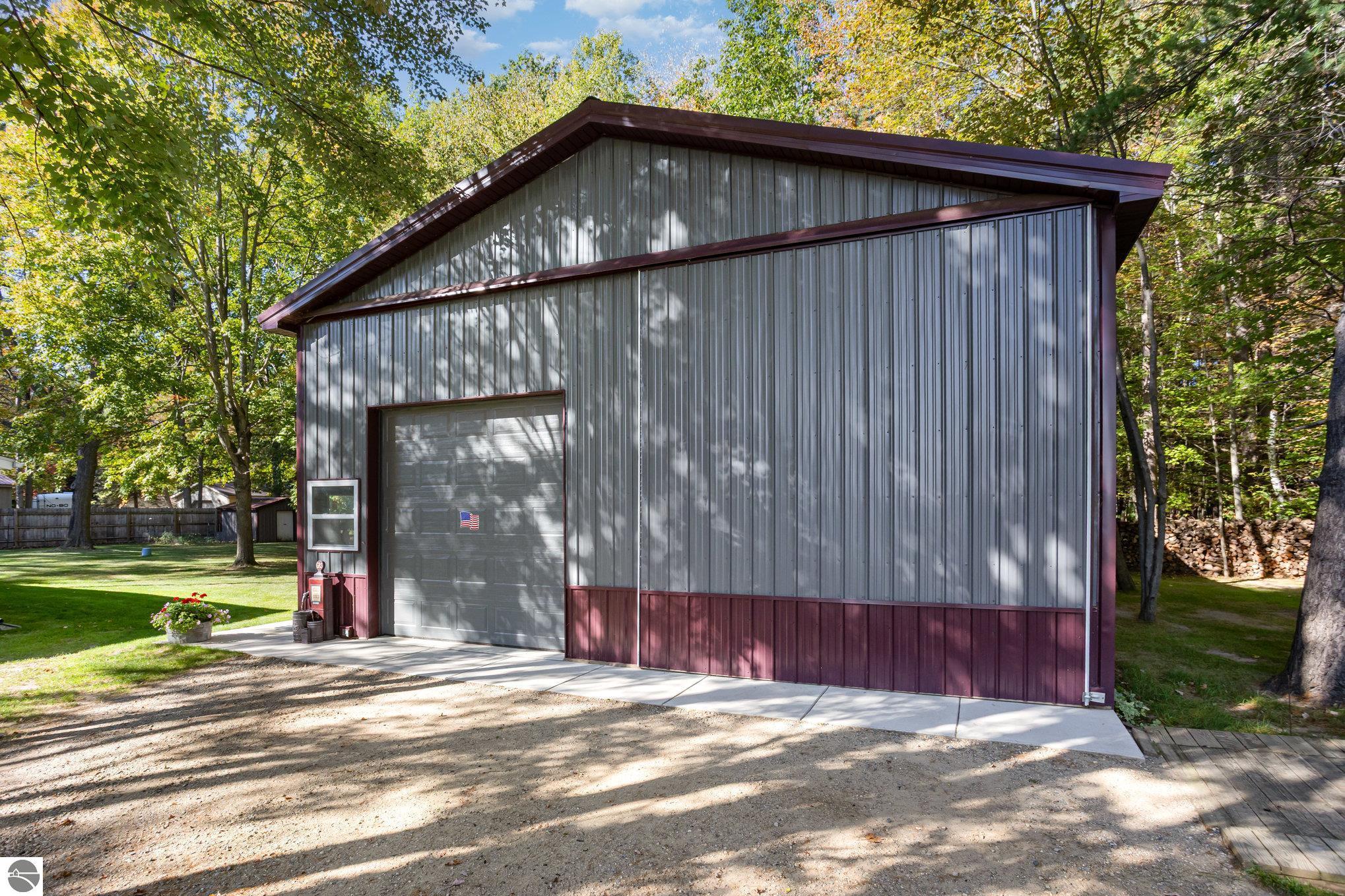 3430 N Branch, Beaverton, MI 48612 — Photo 38