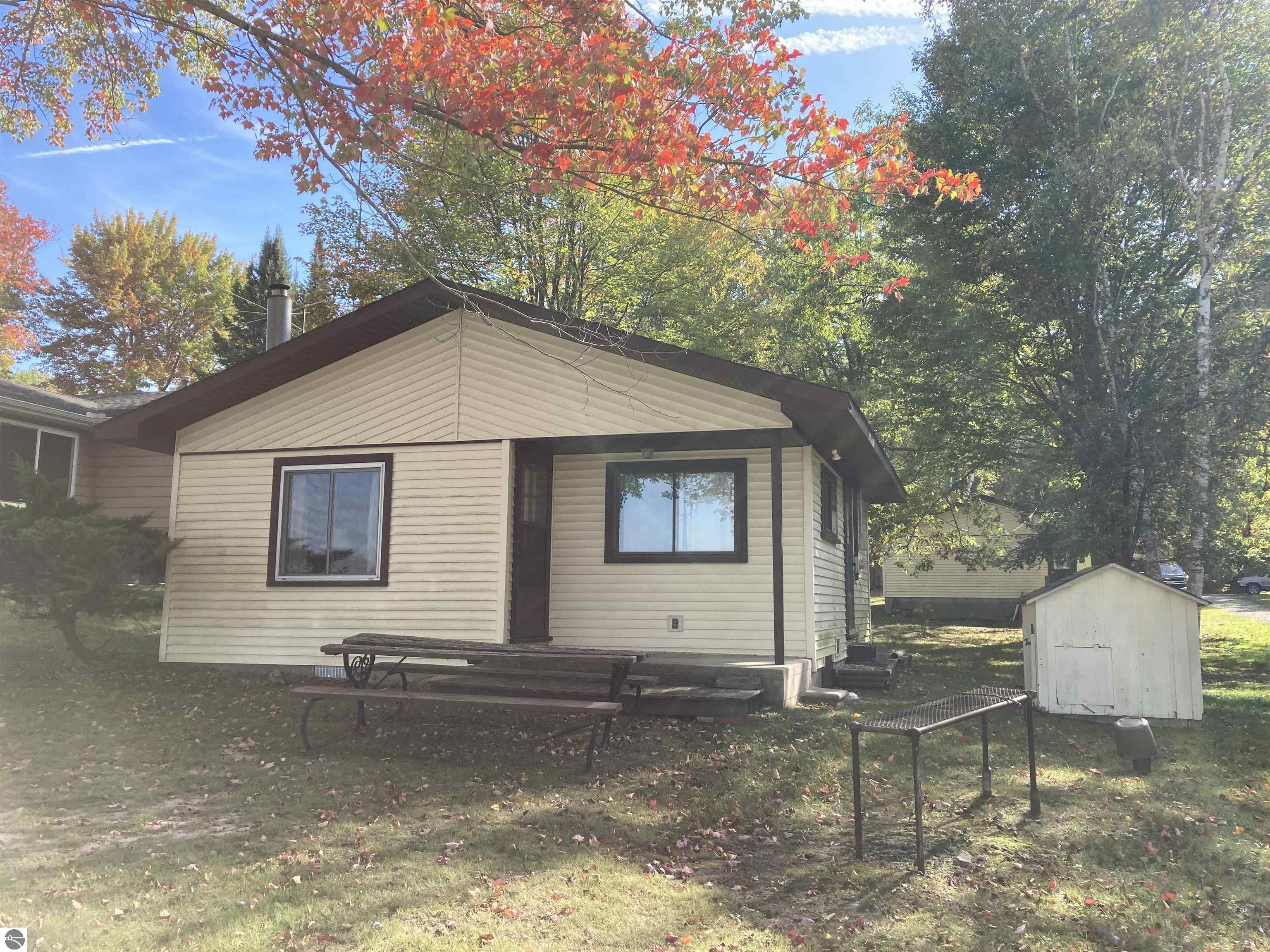 3307 Deerfield Lane, Lupton, MI 48635 — Photo 18