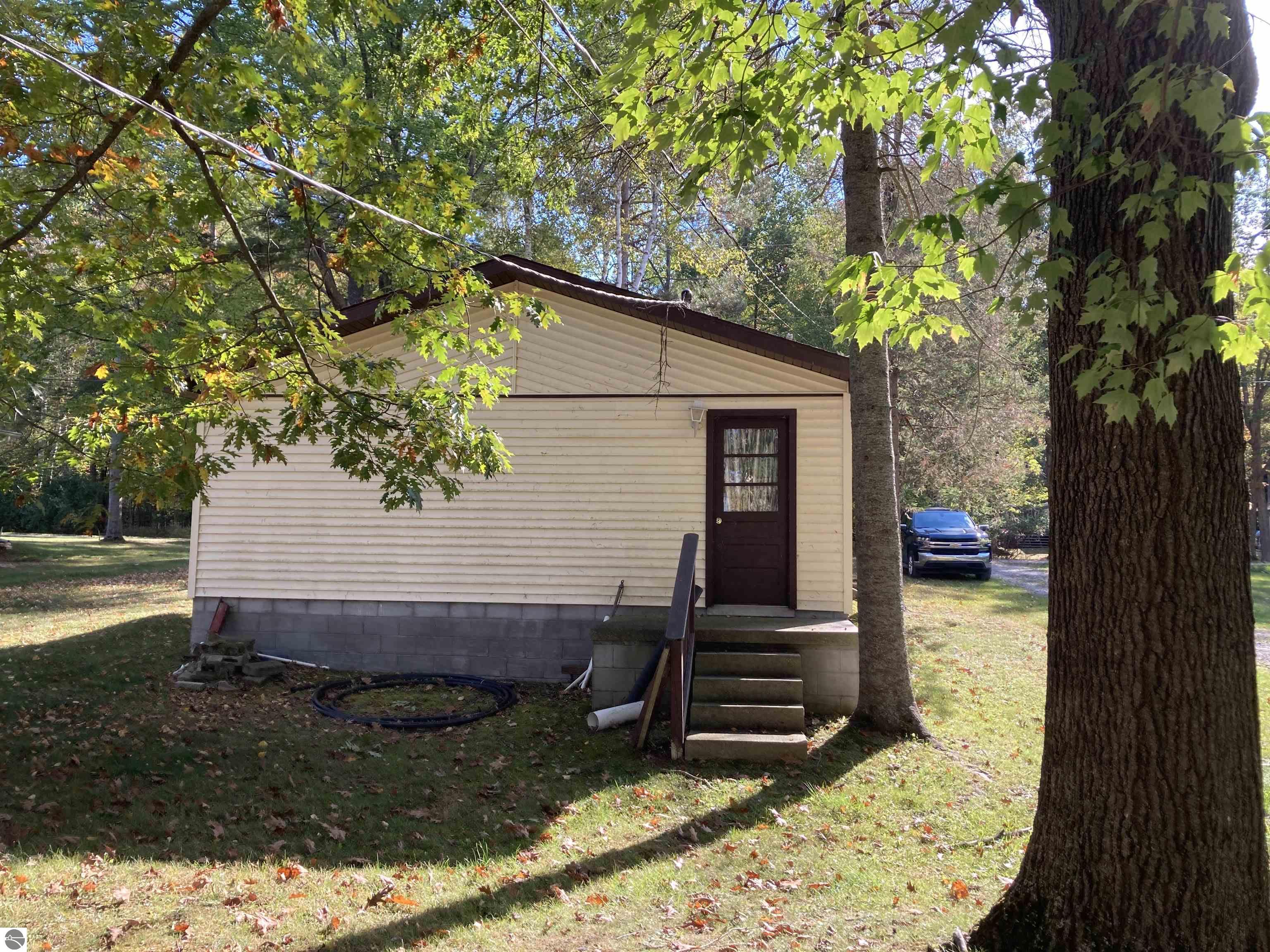 3307 Deerfield Lane, Lupton, MI 48635 — Photo 21