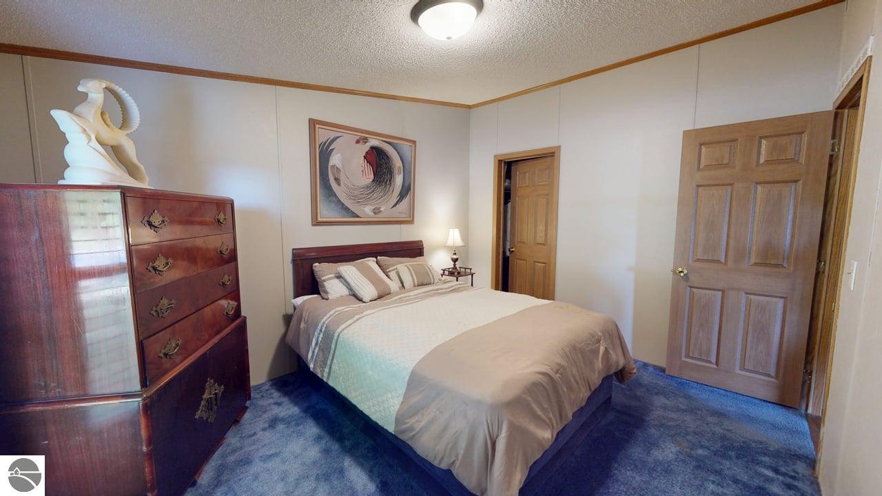 1110 Hemlock Street, Clare, MI 48617 — Photo 26