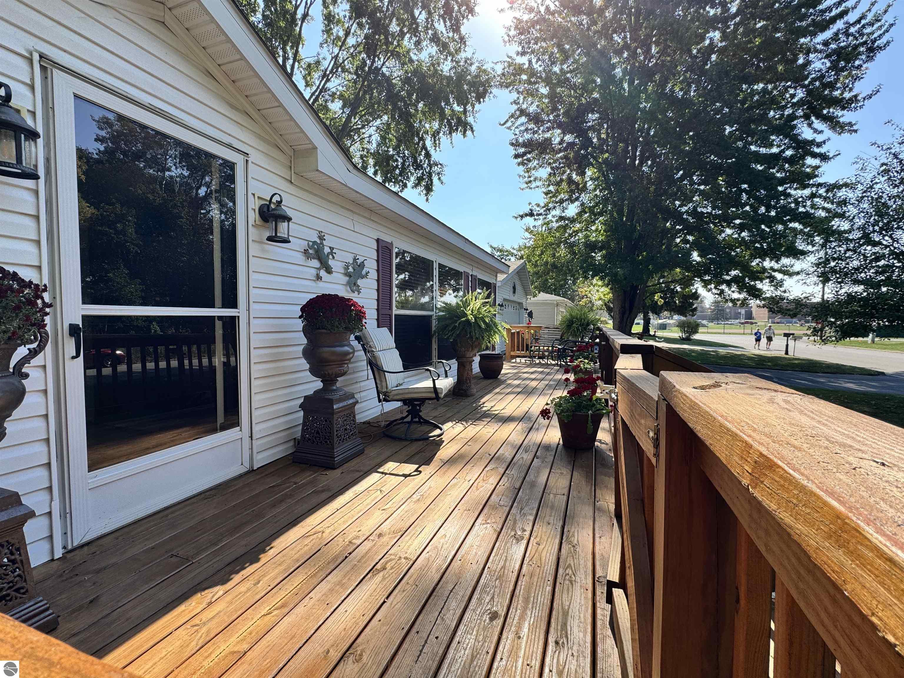 1110 Hemlock Street, Clare, MI 48617 — Photo 5