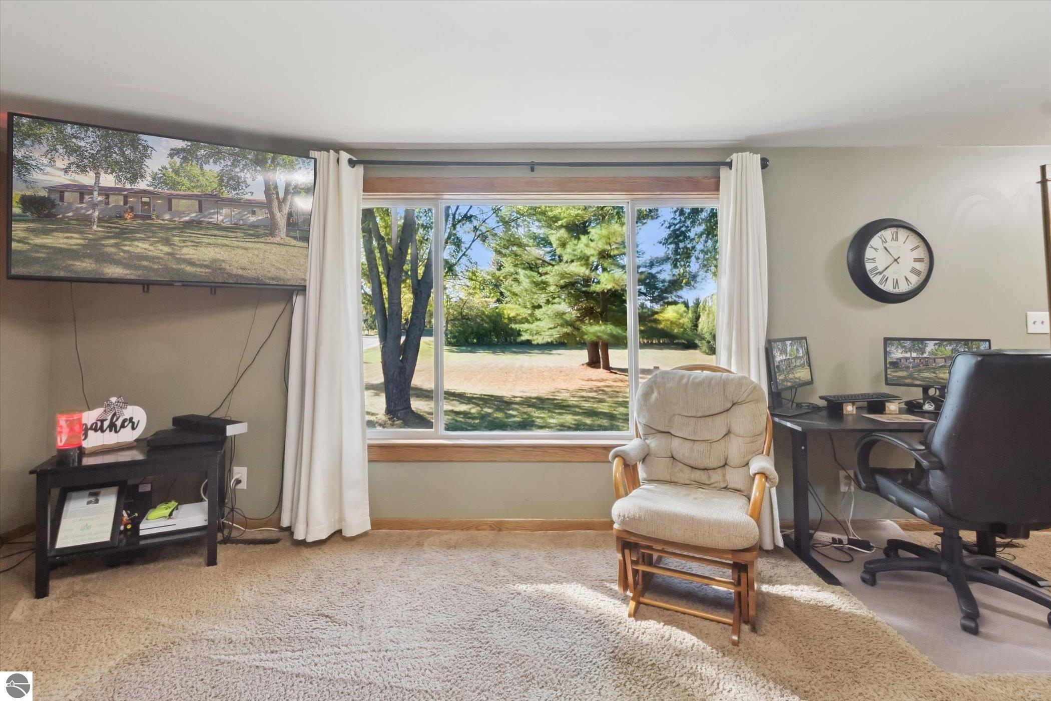 10310 W Lincoln Road, Riverdale, MI 48877 — Photo 8