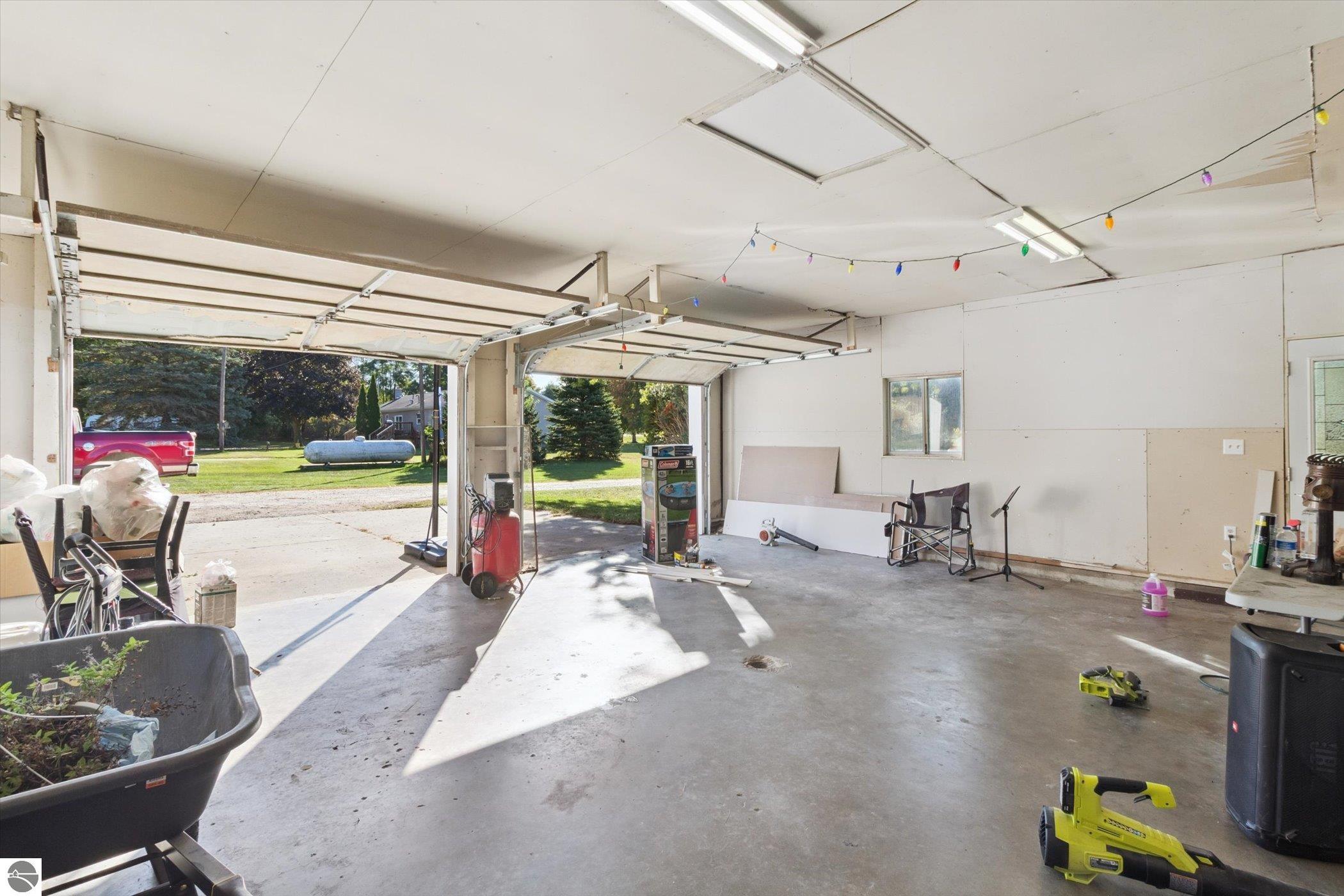 10310 W Lincoln Road, Riverdale, MI 48877 — Photo 42